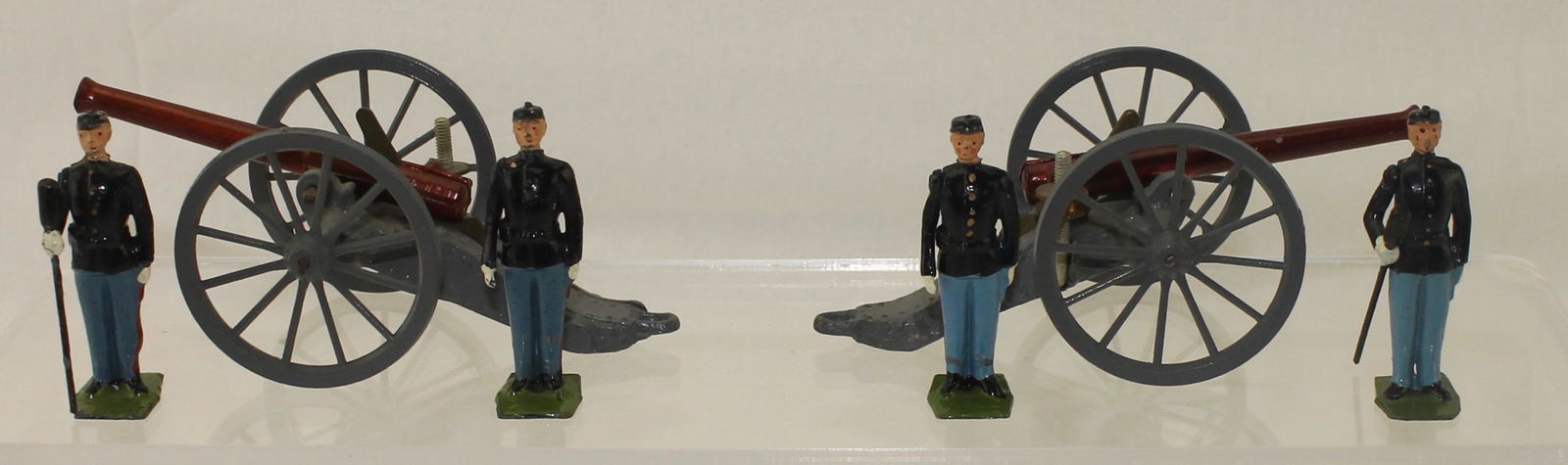 Britains Lot Set #2057 Union Artillery with Crew (1 of 2)