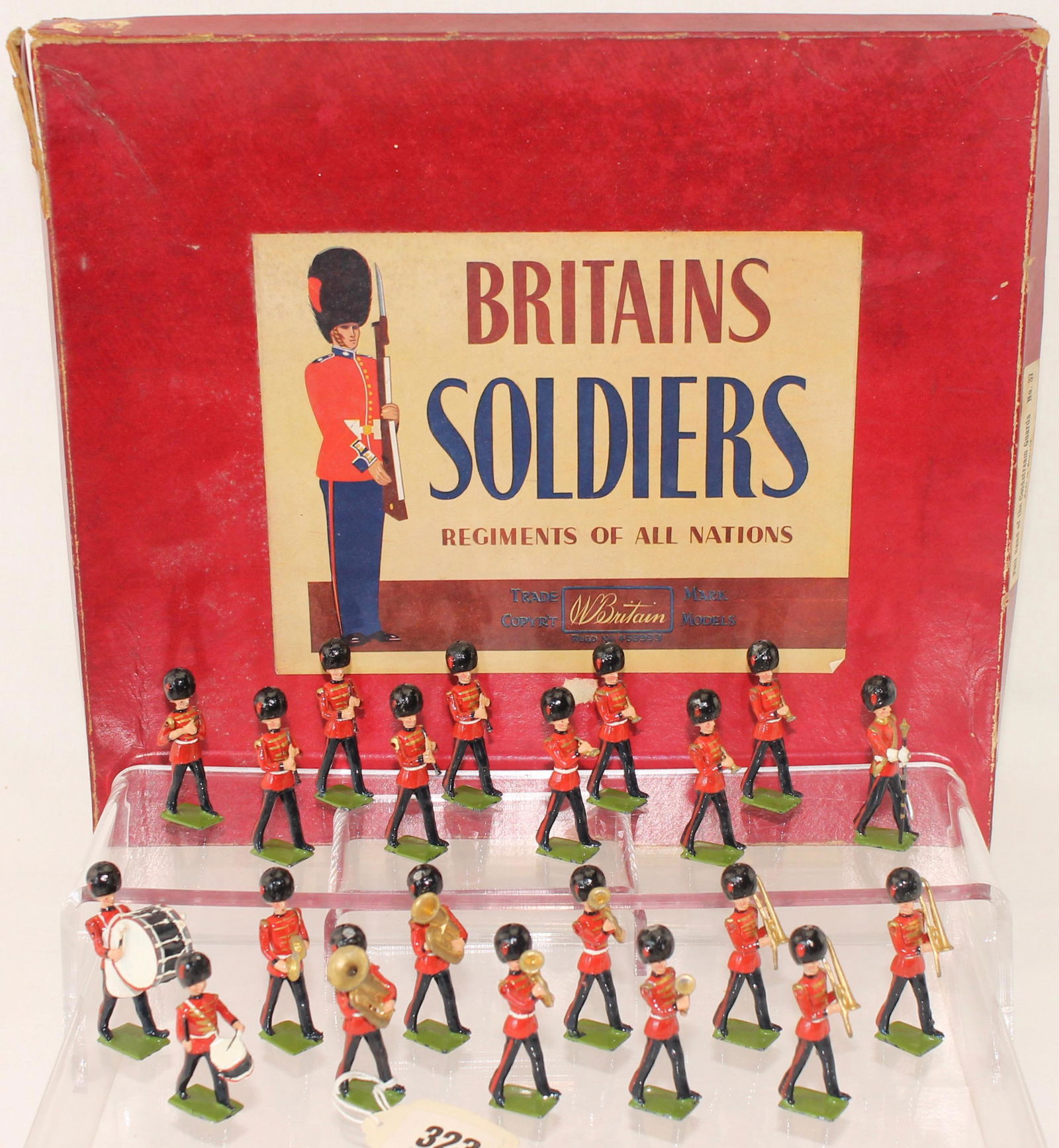 Britains Set #37  Coldstream Guards Full Band (1 of 3)
