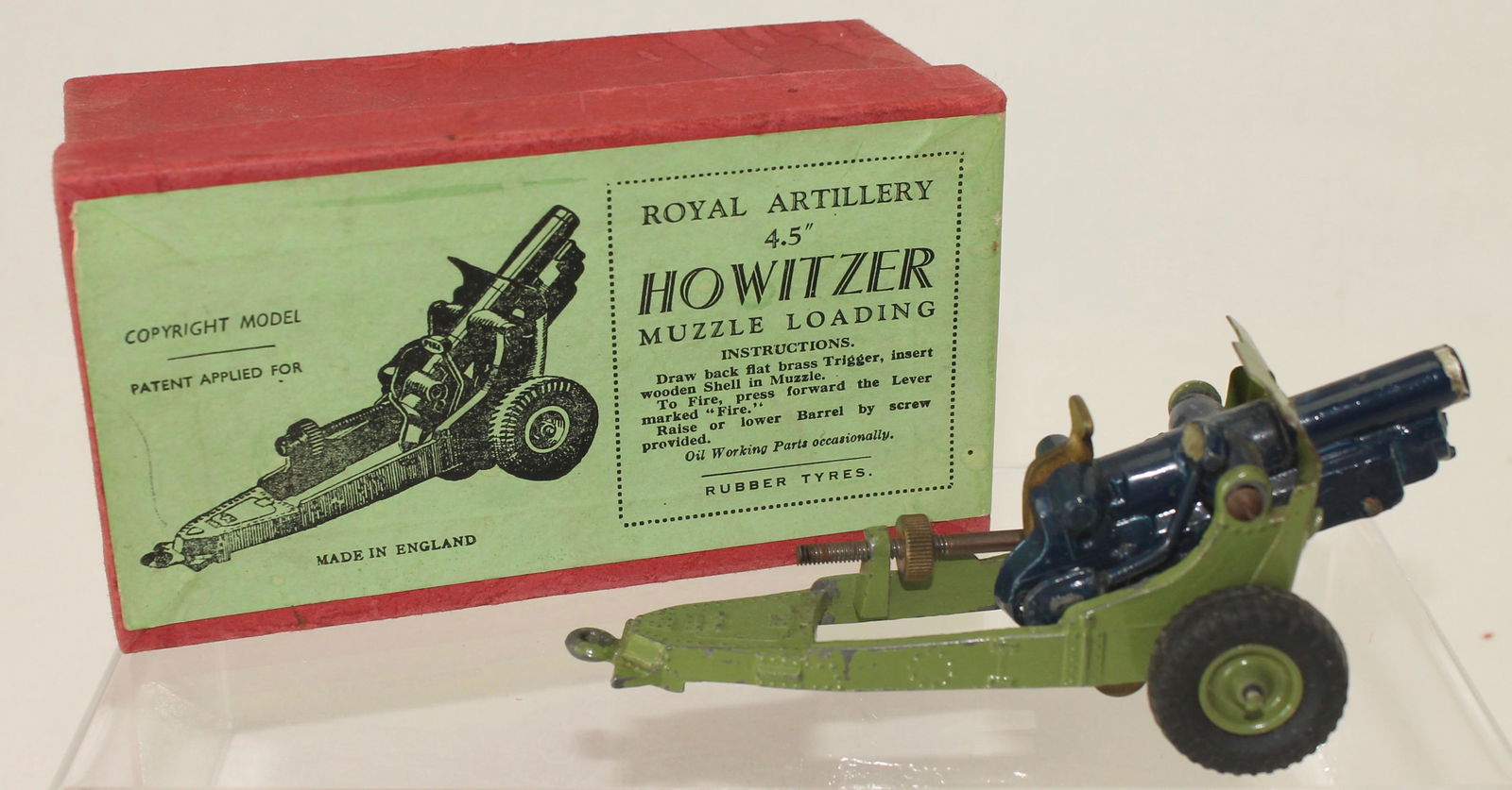 Britains Set #1725 4.5 inch Howitzer (1 of 3)