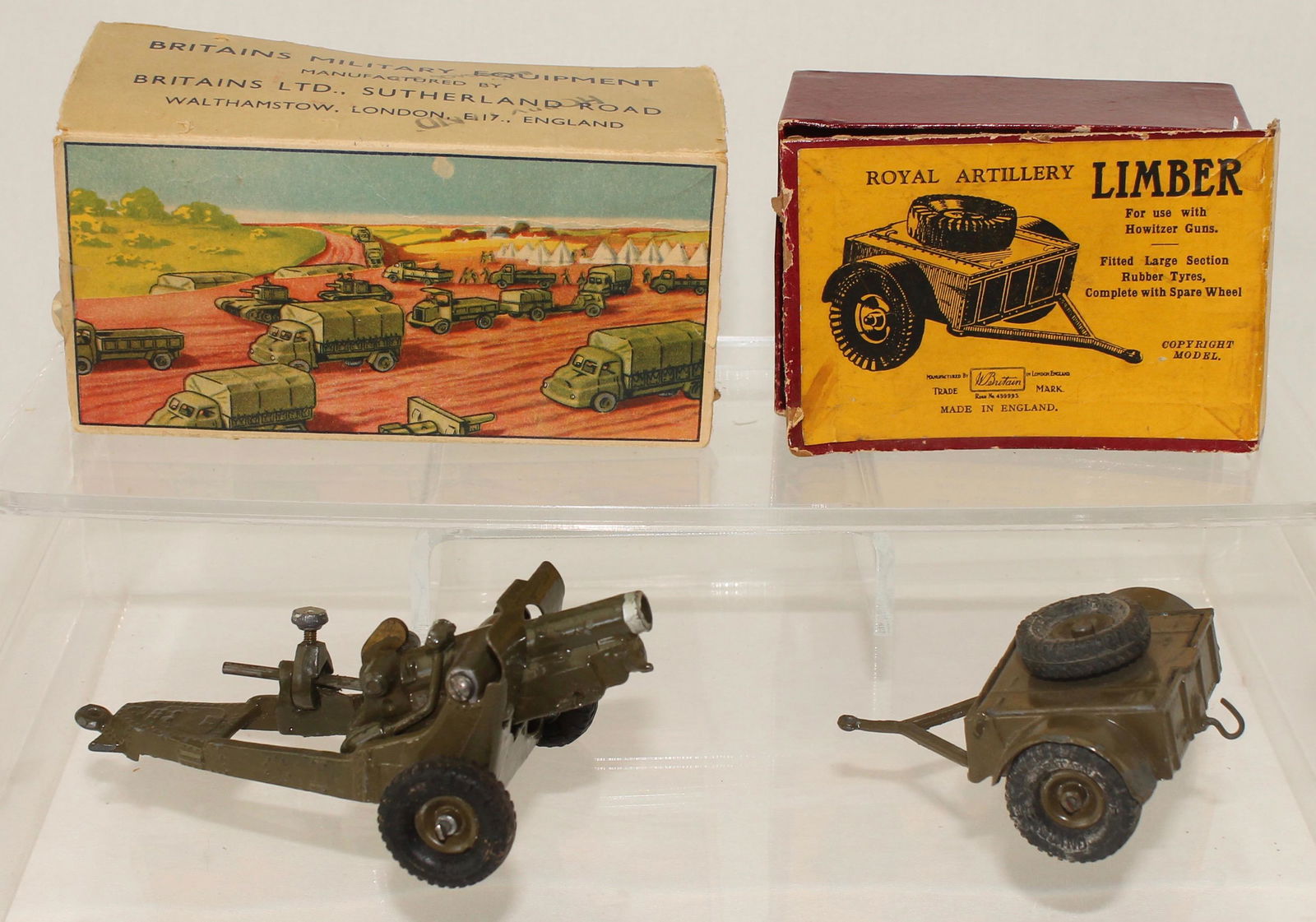 Britains Lot 4.5 Howitzer and Artillery Limber (1 of 3)