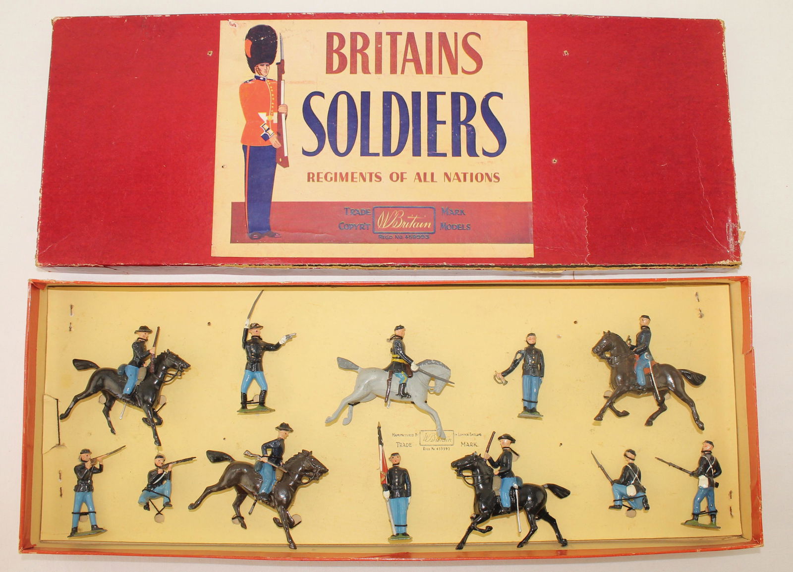 Britains Set #2069 Union Cavalry and Infantry (1 of 1)
