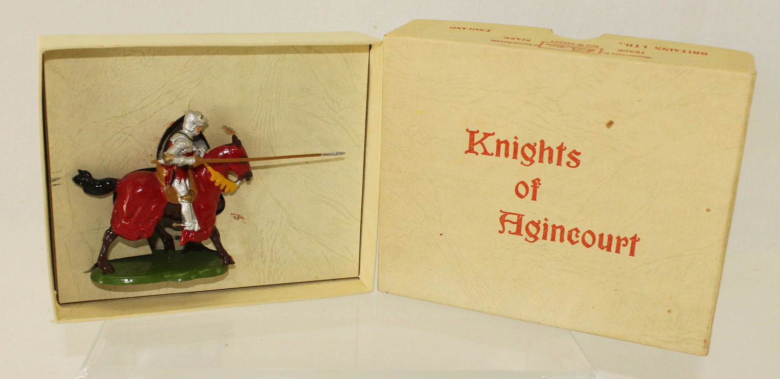 Britains Set #9494 Agincourt Knight with Lance (1 of 3)