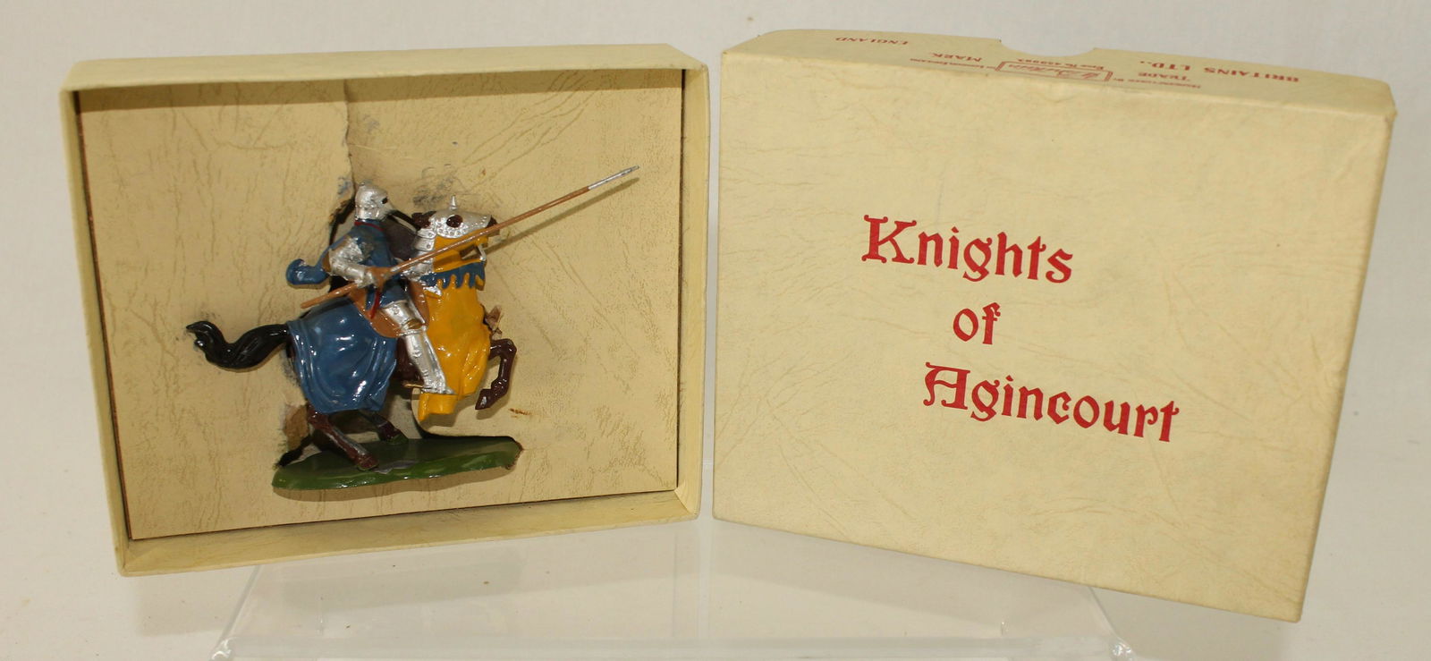 Britains Set #9496 Agincourt Knight Rearing (1 of 3)