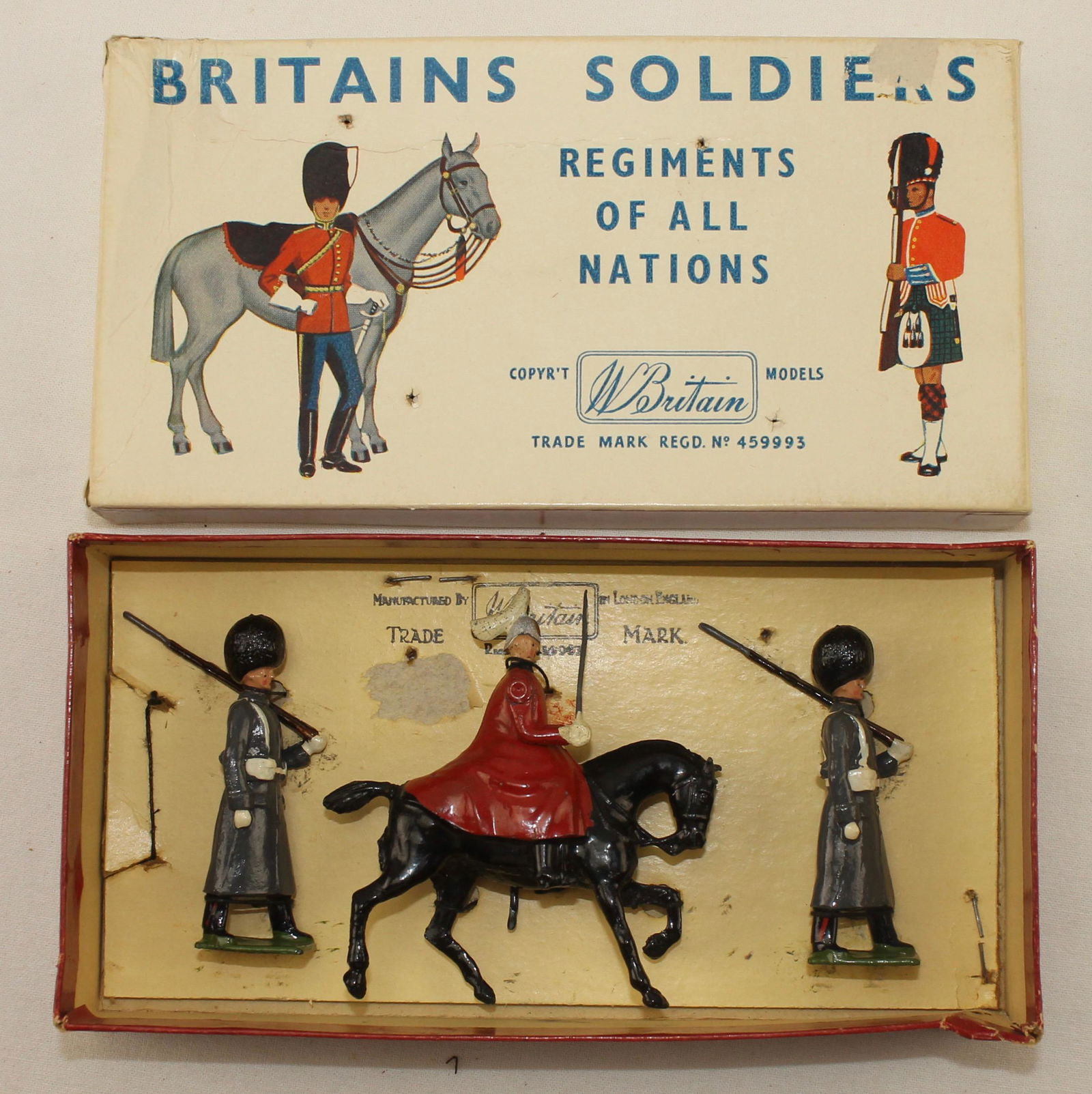 Britains Set #2128 Half Set Life Guards Scots (1 of 1)