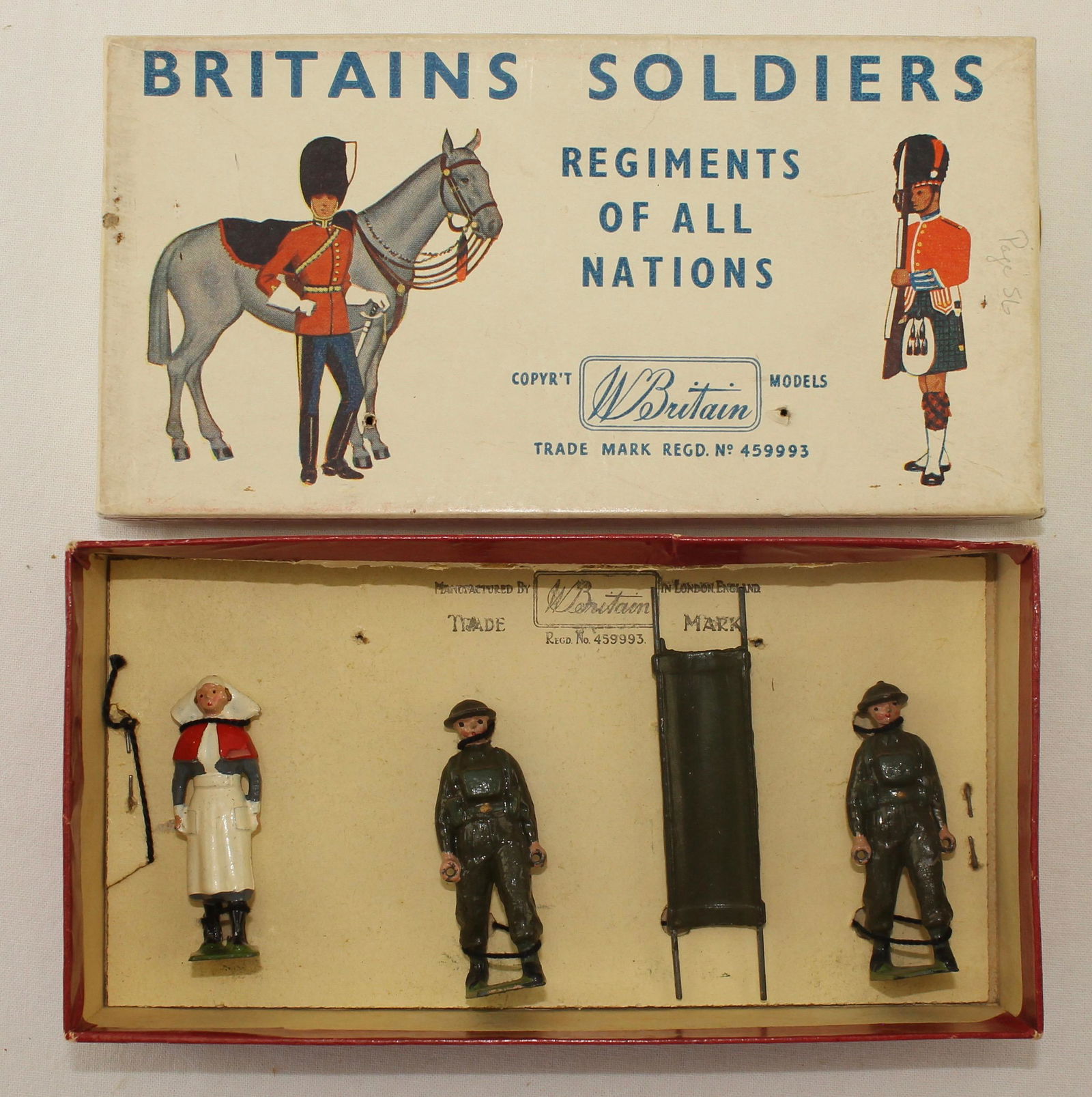 Britains Set #2132 Half Set Medical Corps (1 of 1)