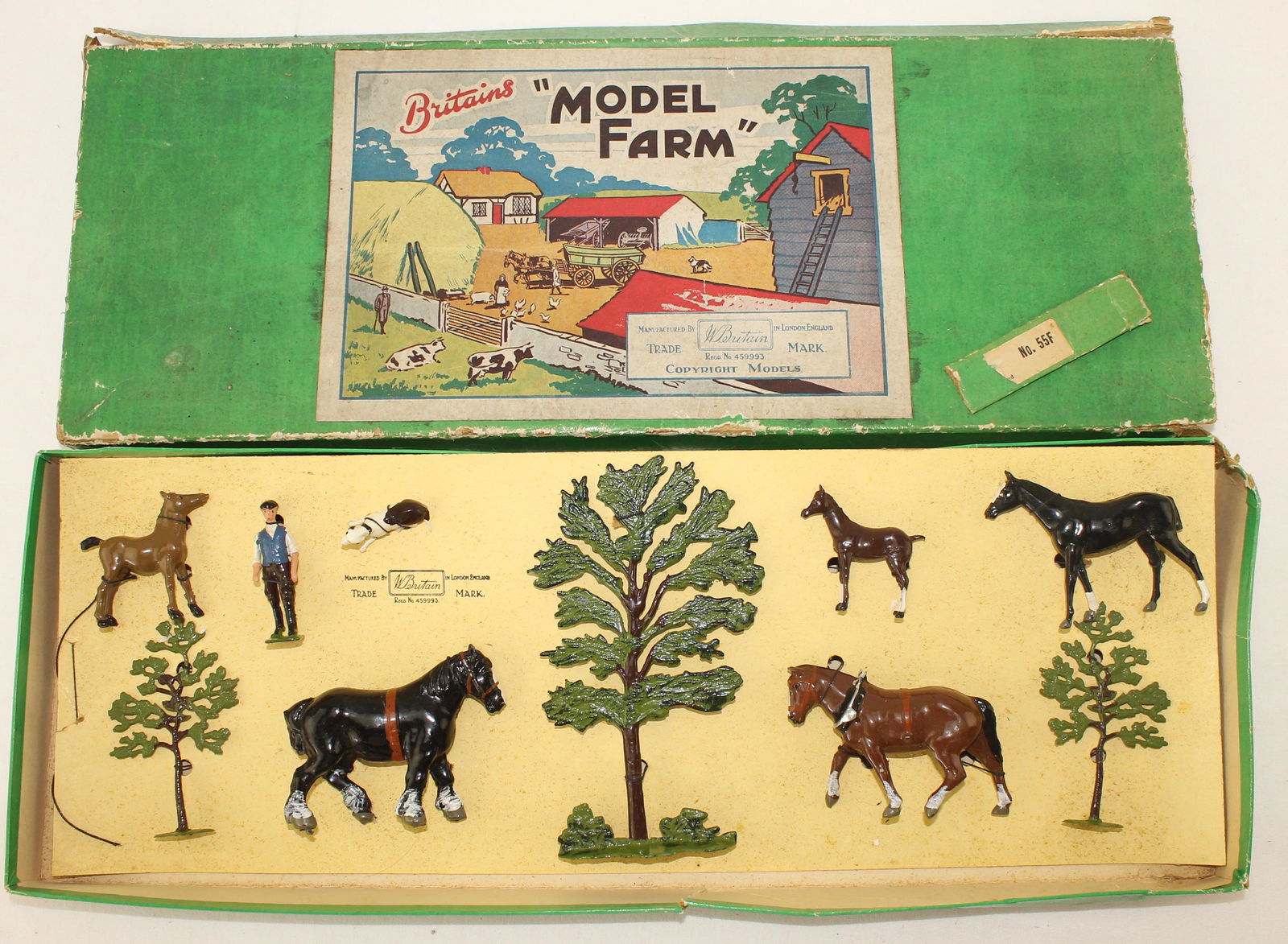 Britains Set #55-F Farmyard Display (1 of 1)