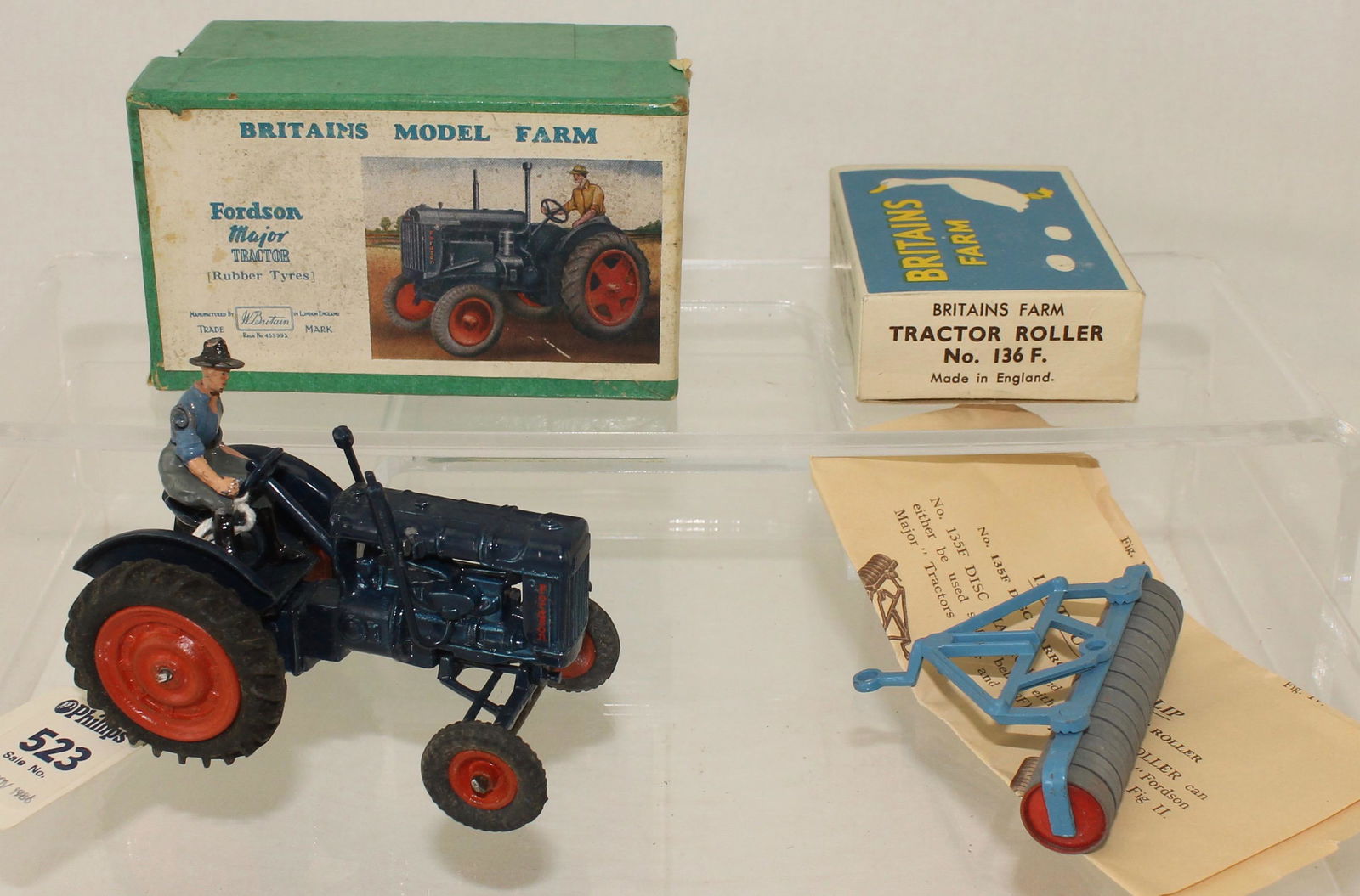 Britains Lot Fordson Tractor and Tractor Roller (1 of 1)