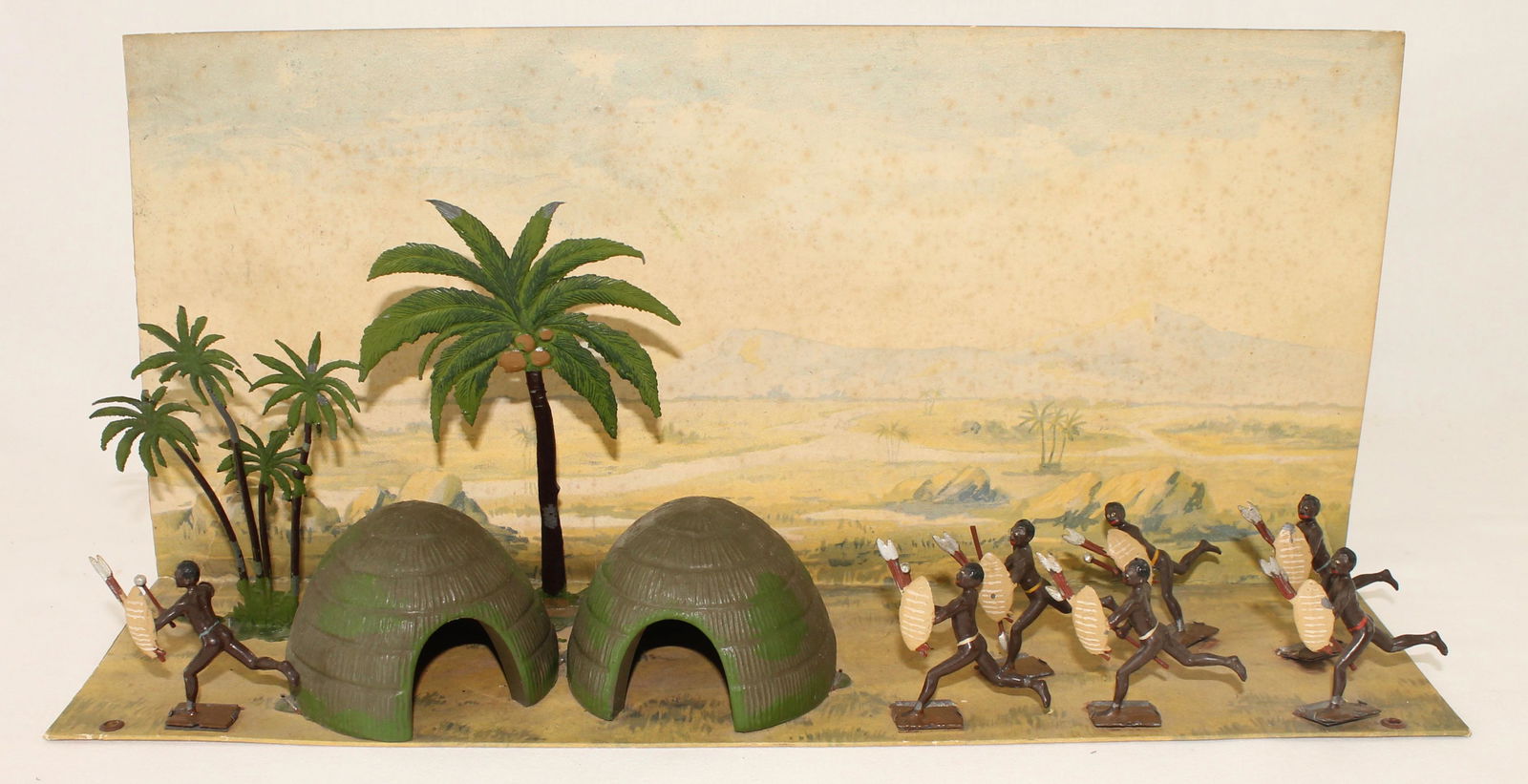 Britains Set #188 Zulu Kraals with Warriors (1 of 7)