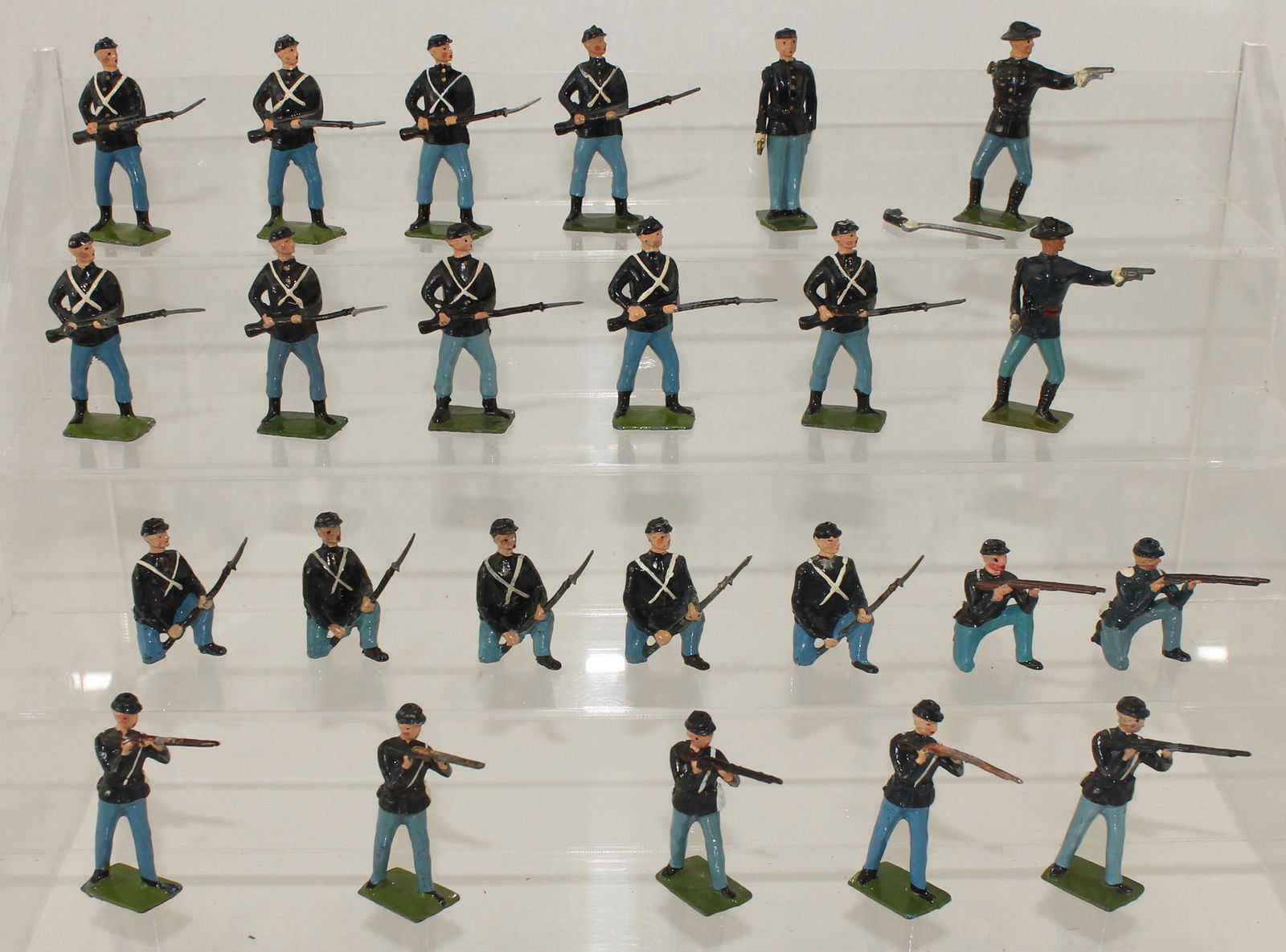 Britains Lot ACW Union Infantry (1 of 1)