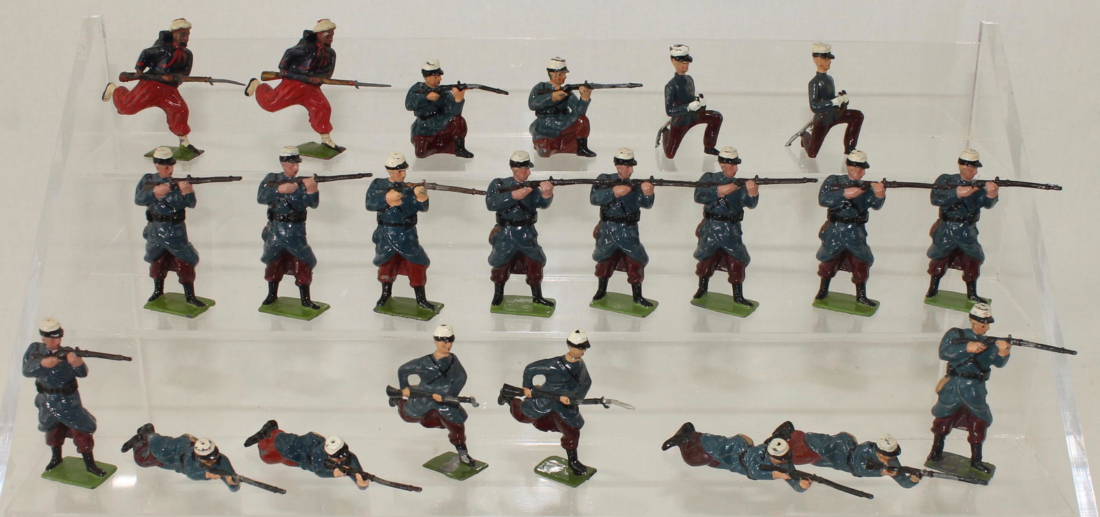 Britains Lot Foreign Legion in Action Zouaves (1 of 1)