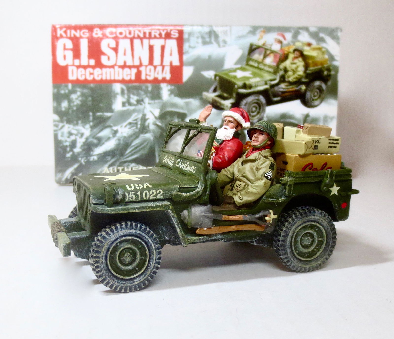 King & Country XM005-01 G.I. Santa (1 of 2)