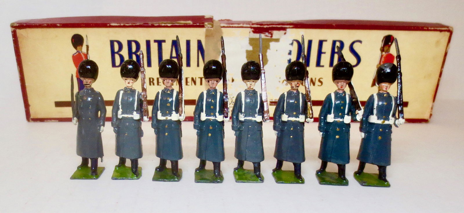 Britains #312 Grenadier Guards (1 of 1)