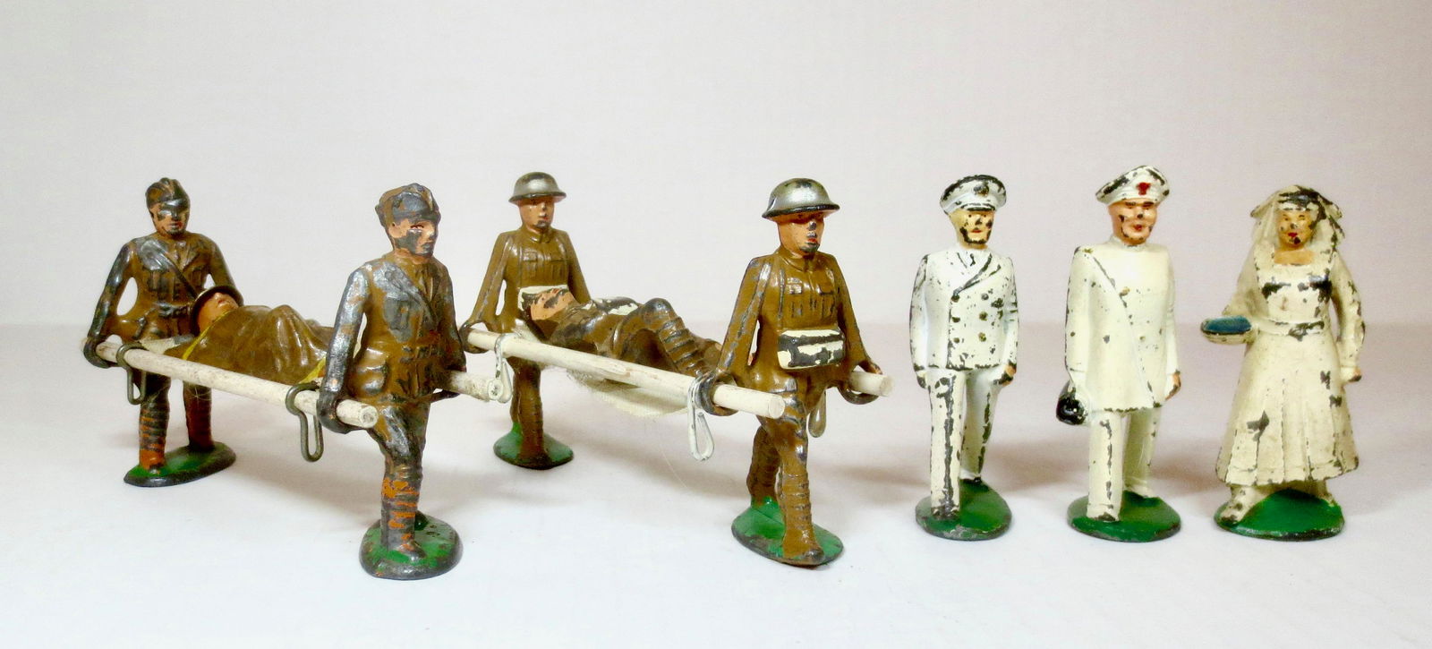 Dimestore Medical Figure Assortment (1 of 1)