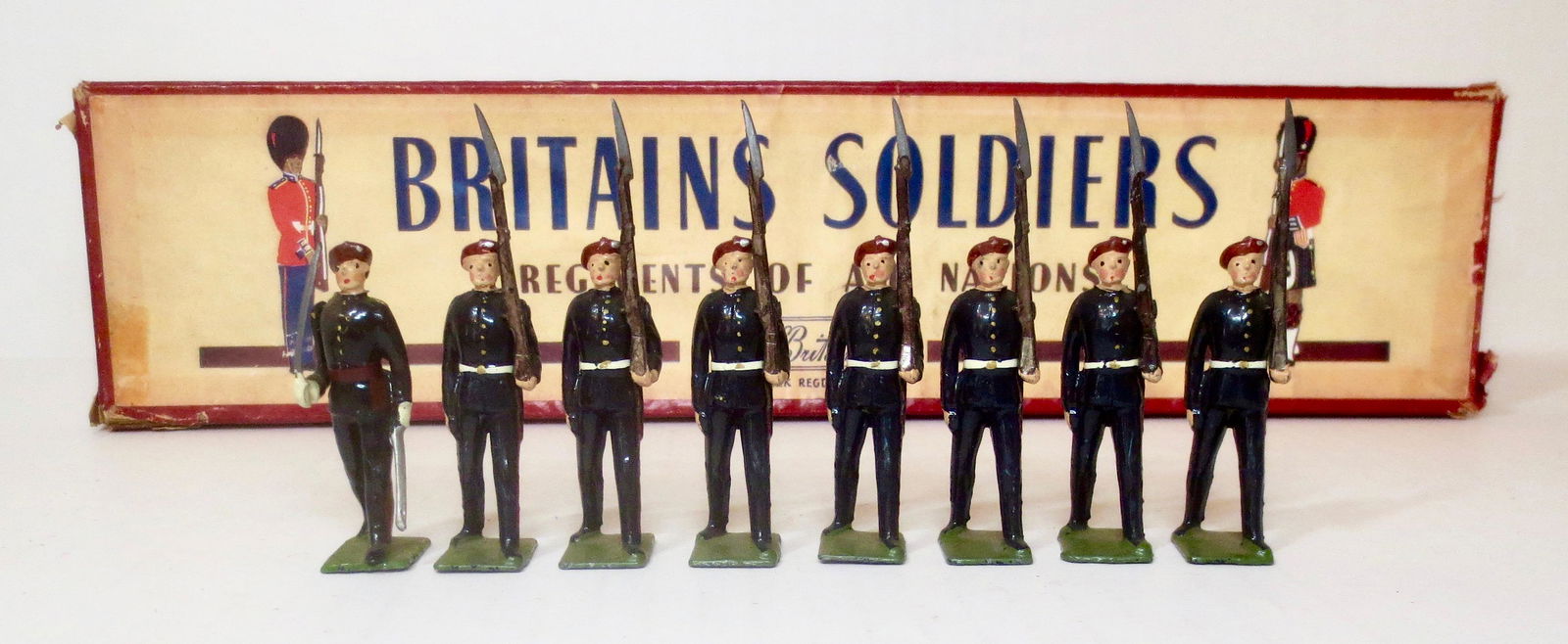 Britains #2092 Parachute Regiment (1 of 1)