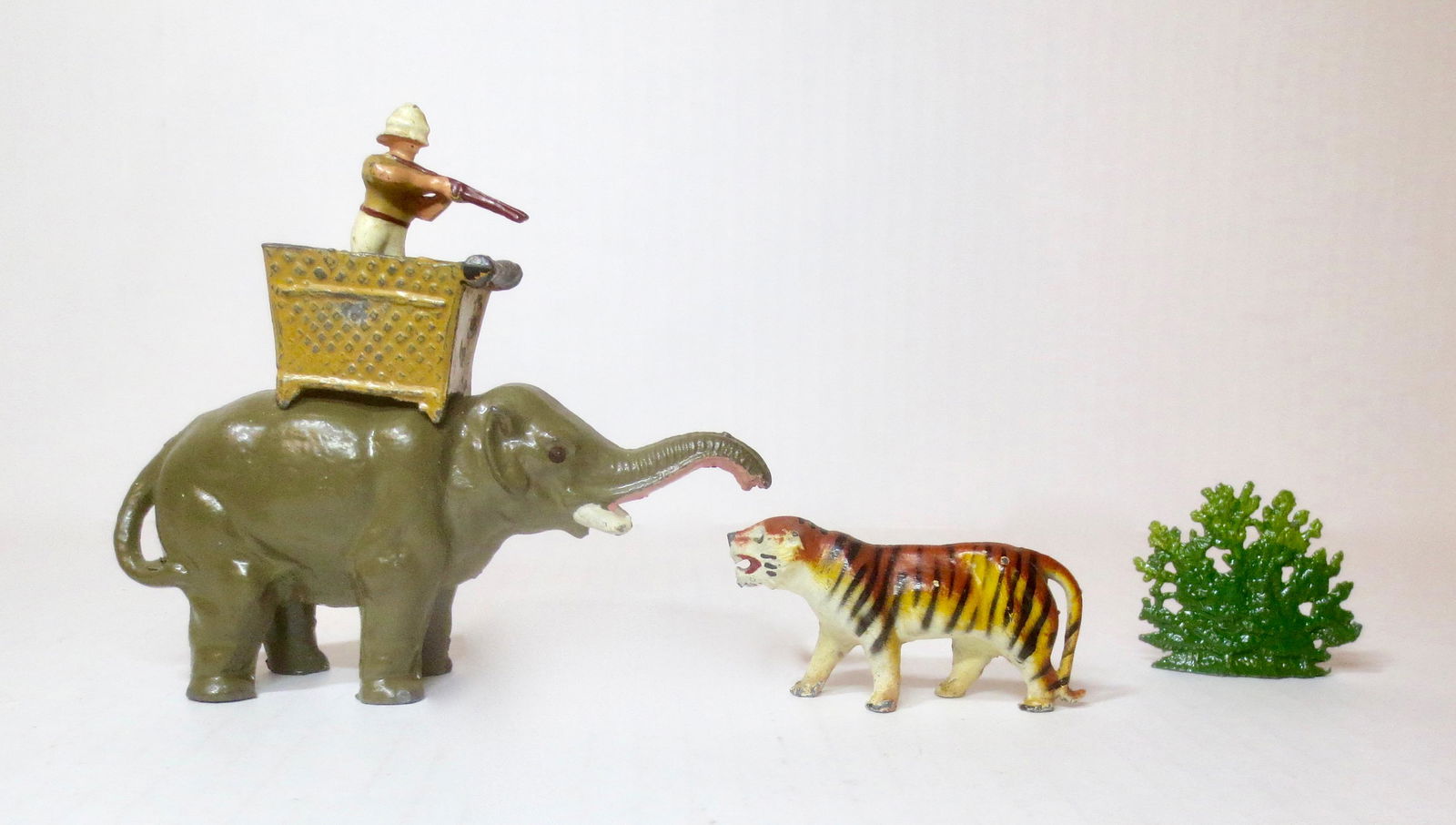 Taylor and Barrett Tiger Hunt (1 of 1)