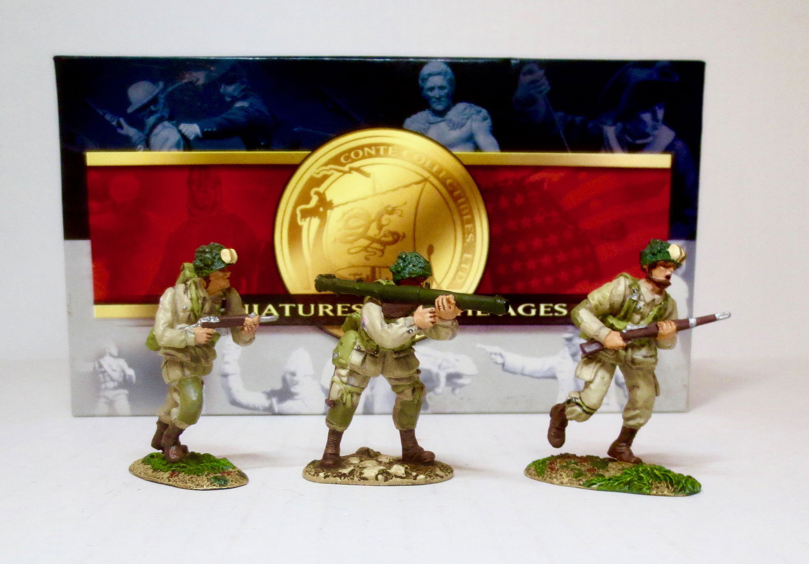 Conte #WWII-030 US Airborne with Bazooka (1 of 1)