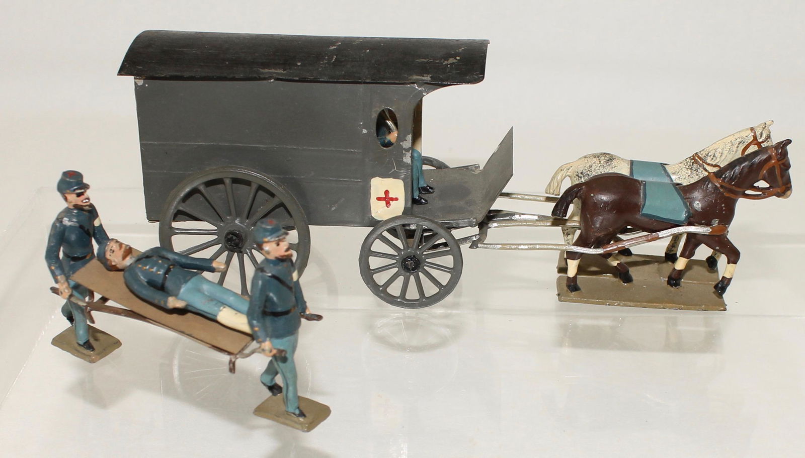 Mignot ACW Union Horse Drawn Ambulance (1 of 3)