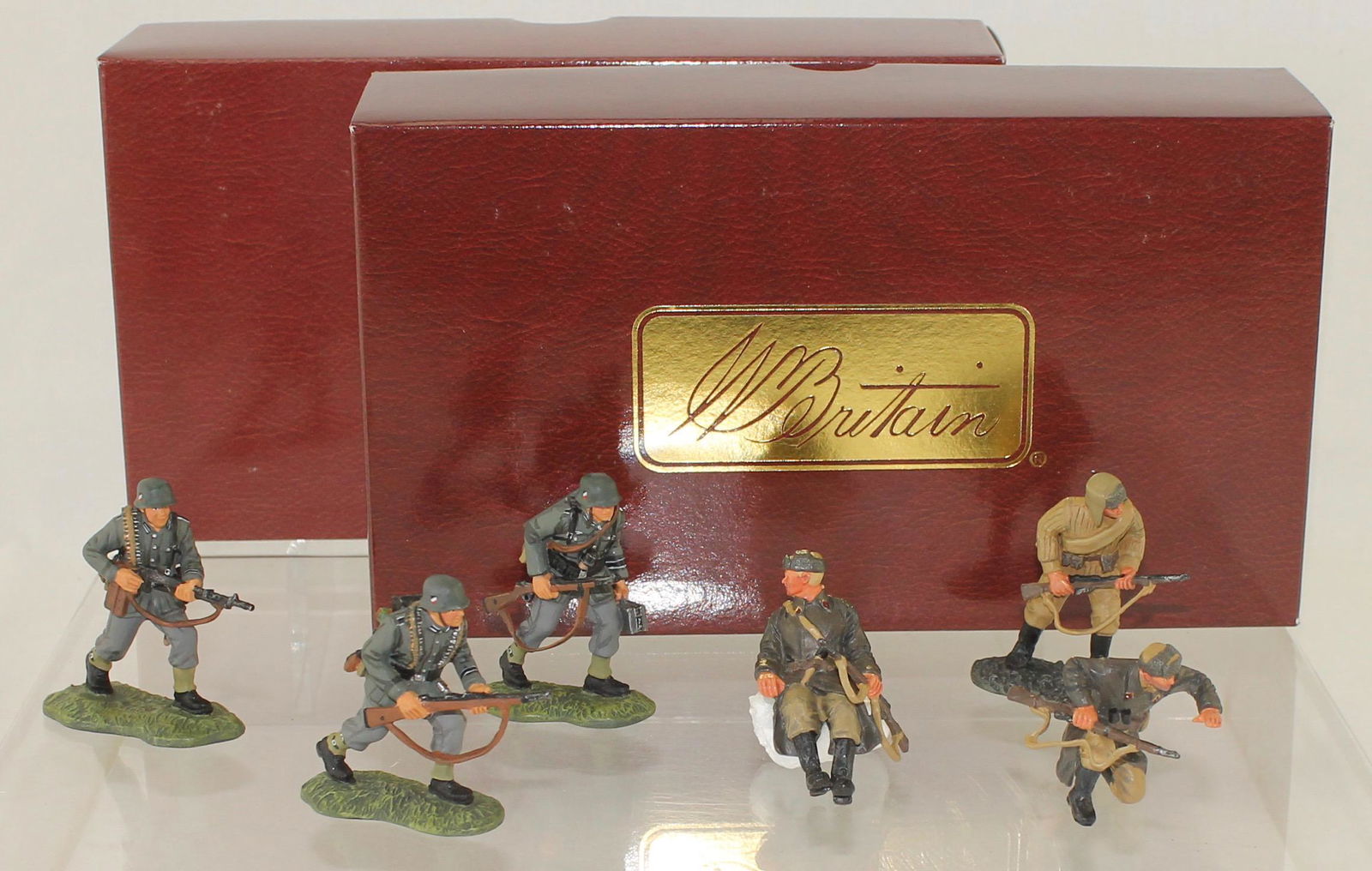 Britains WW II Lot Russian German Support Teams (1 of 1)