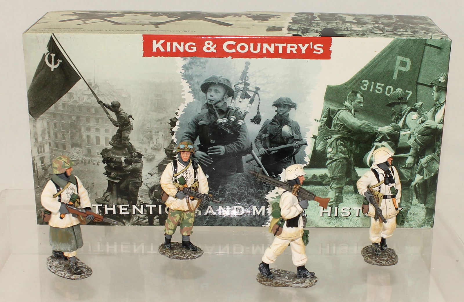 King and Country German Army Advancing (1 of 2)