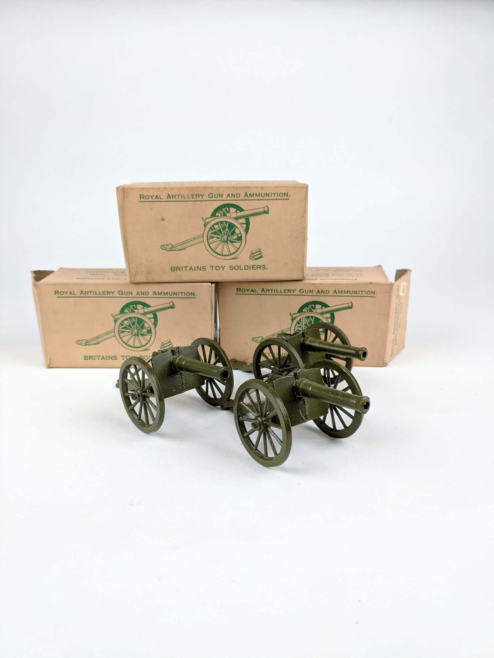 Britains #1263 R.A, Gun & Ammo: 3 Pieces Post War Condition Excellent Box Good
