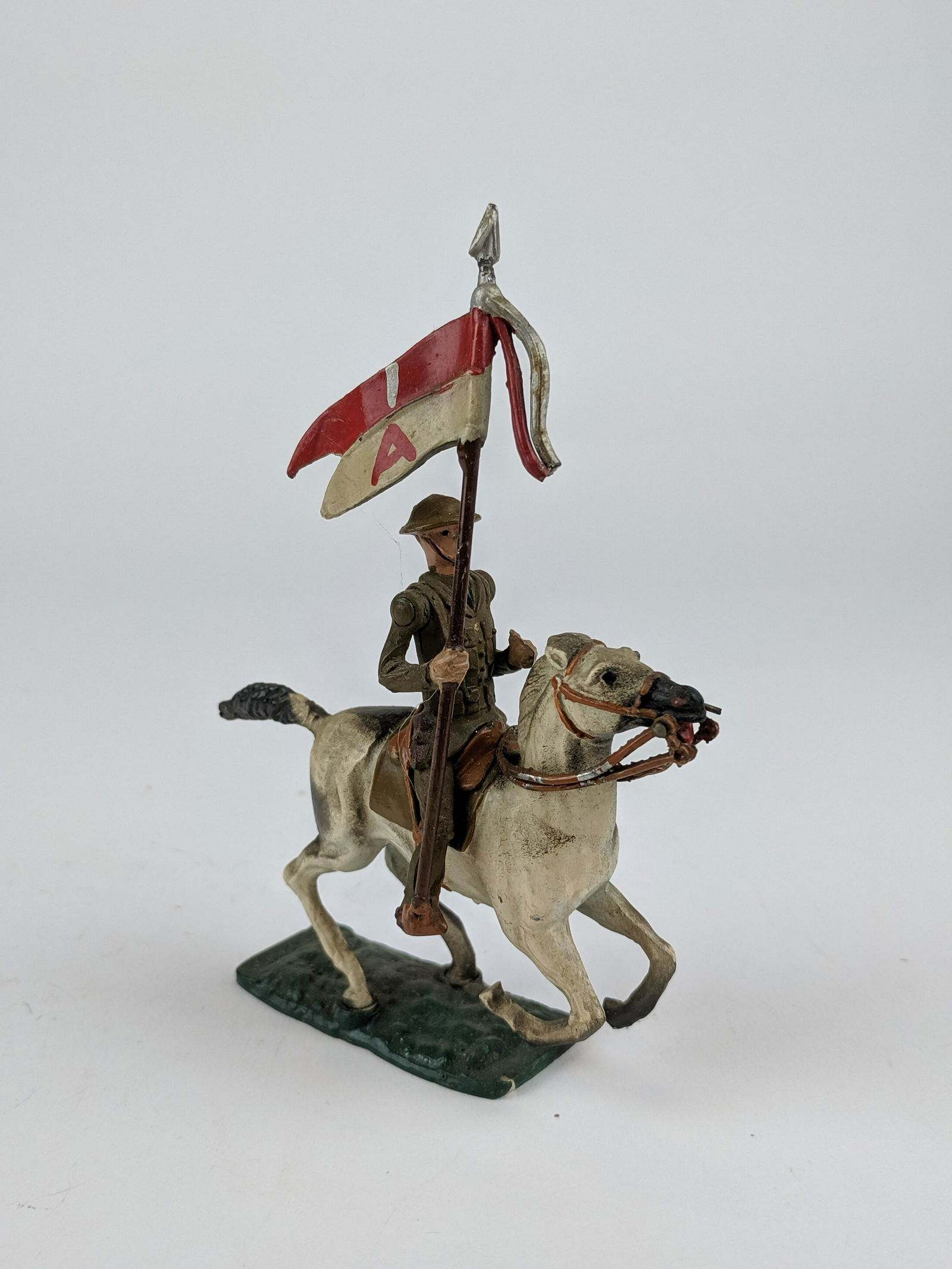Warren Lines Mounted Trooper W/Artillery Pennant (1 of 1)