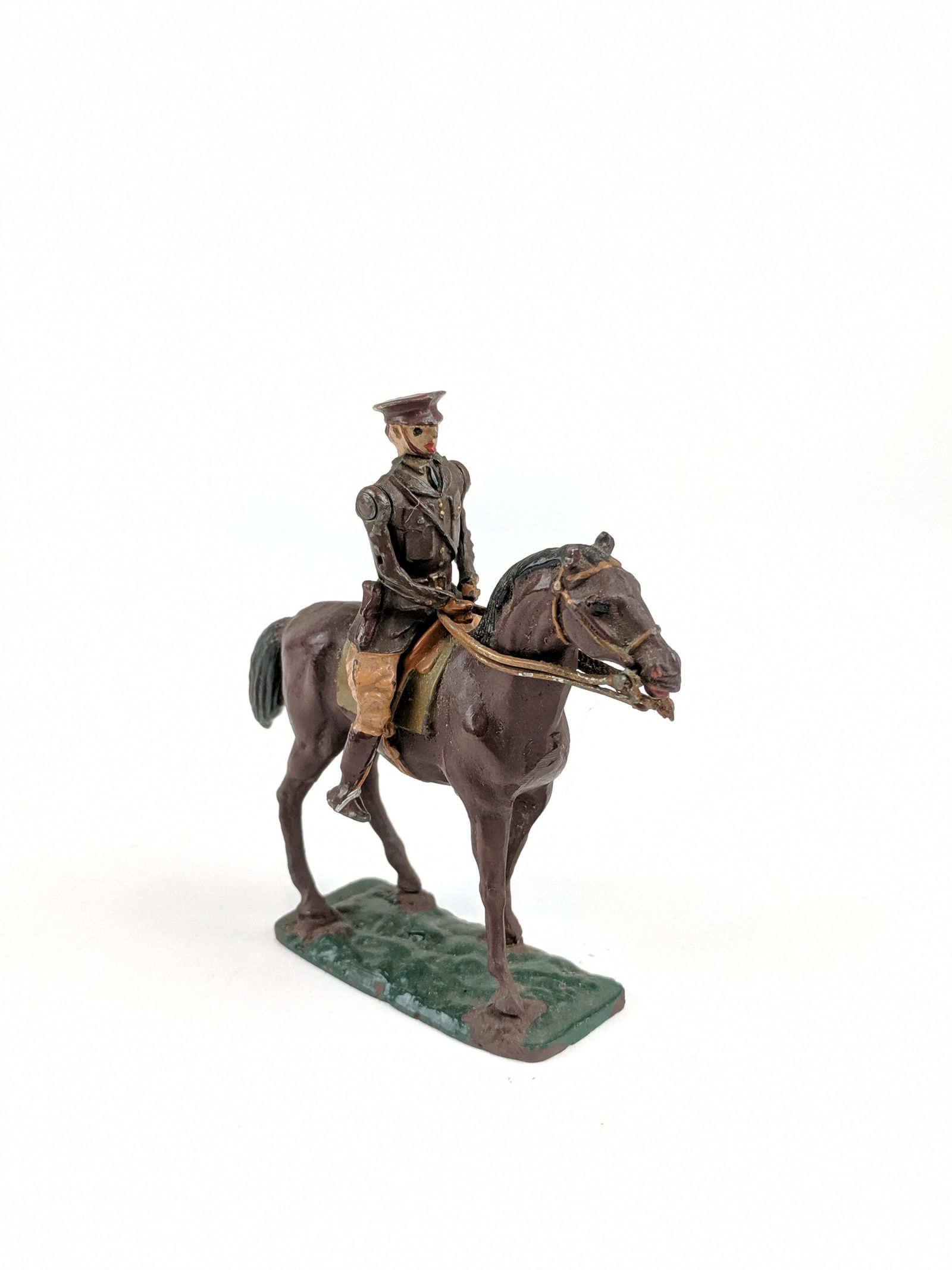 Warren Lines Mounted Staff Officer Empty Handed (1 of 1)