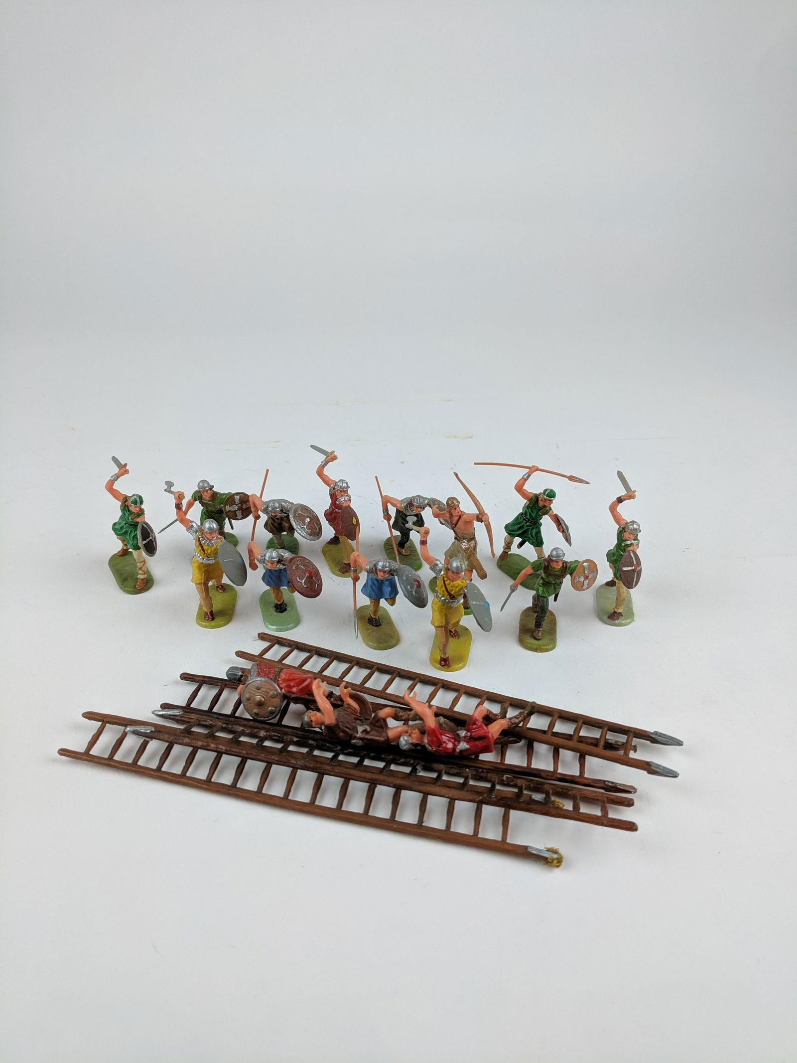 Elastolin Plastic 40mm Normans (1 of 1)