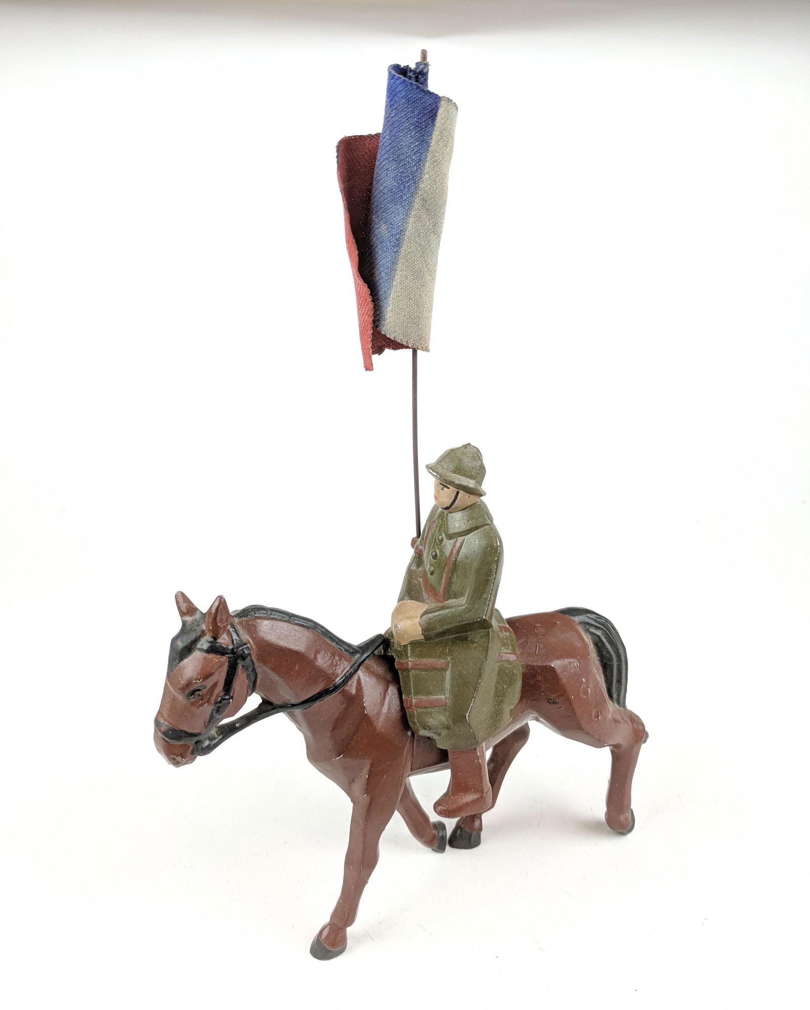 Mignot Aluminum Mounted WWI Flag Bearer 160mm (1 of 1)
