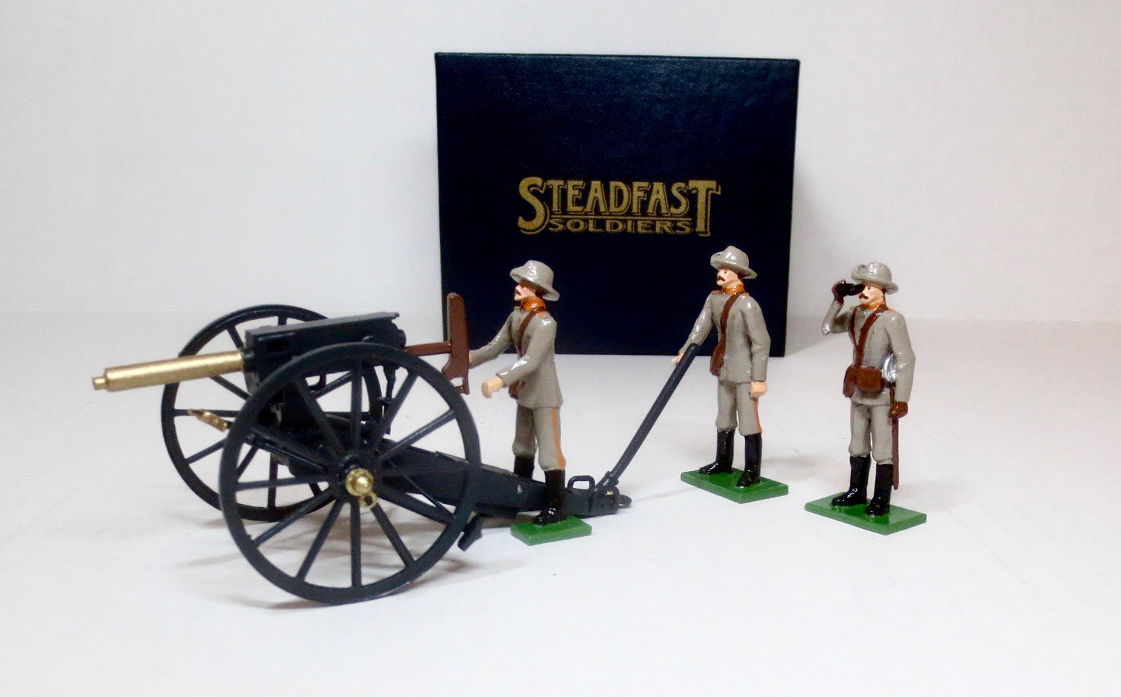 Steadfast #SF63 Maxim Gun & Boer Crew: 4 pieces. Excellent condition. Box excellent.