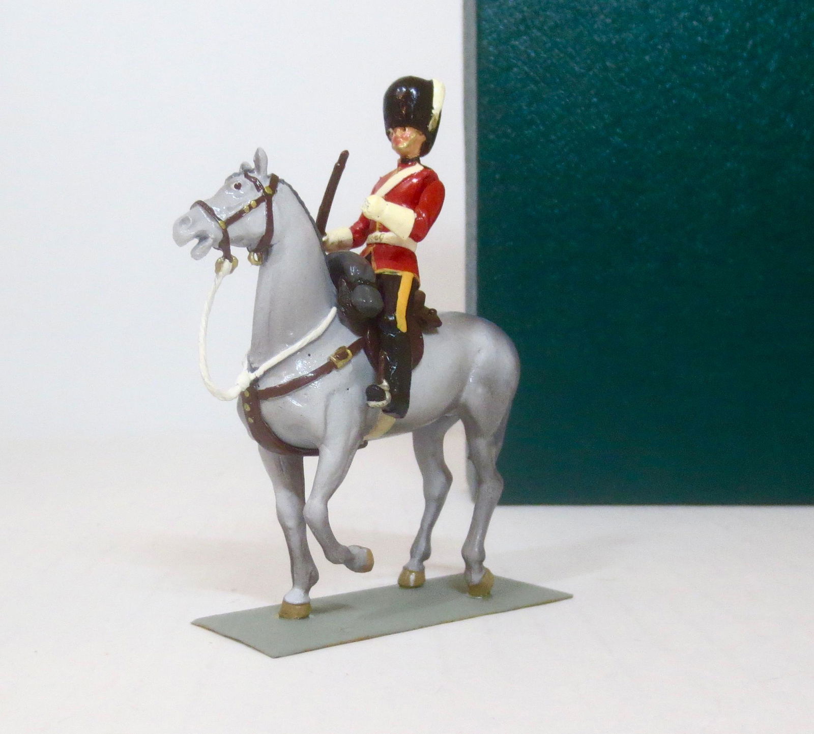 HM of Great Britain Royal Scots Grey (1 of 1)
