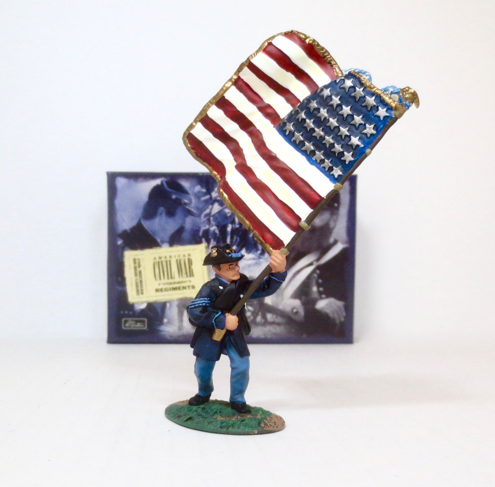 Britains #17101 Union Iron Brigade Flagbearer (1 of 1)