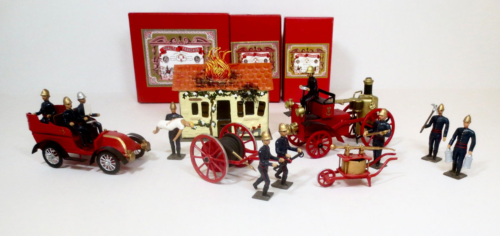 Mignot Fire Fighters with Assortment (1 of 1)