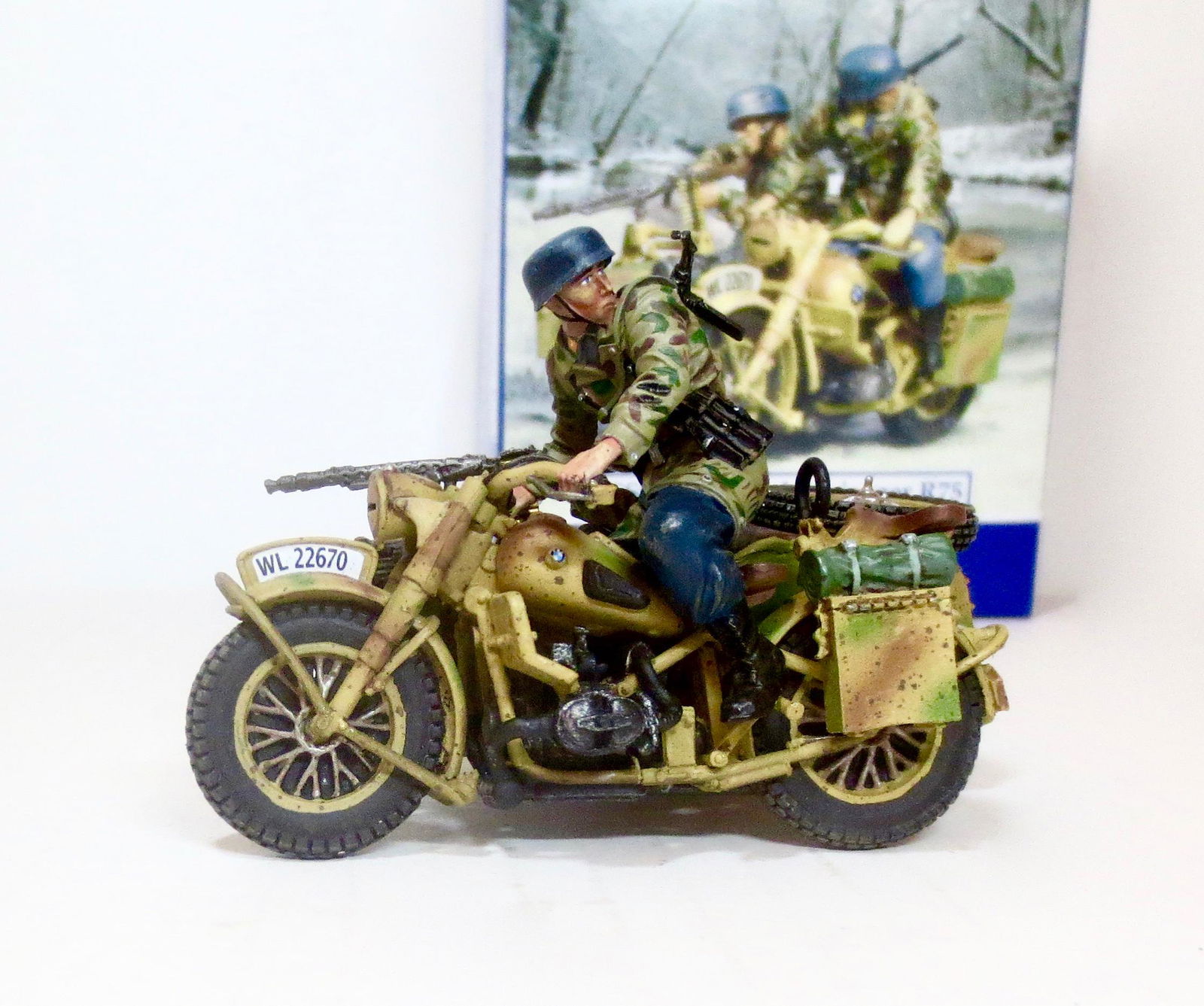 Collectors Showcase #CS00379 (1 of 1)