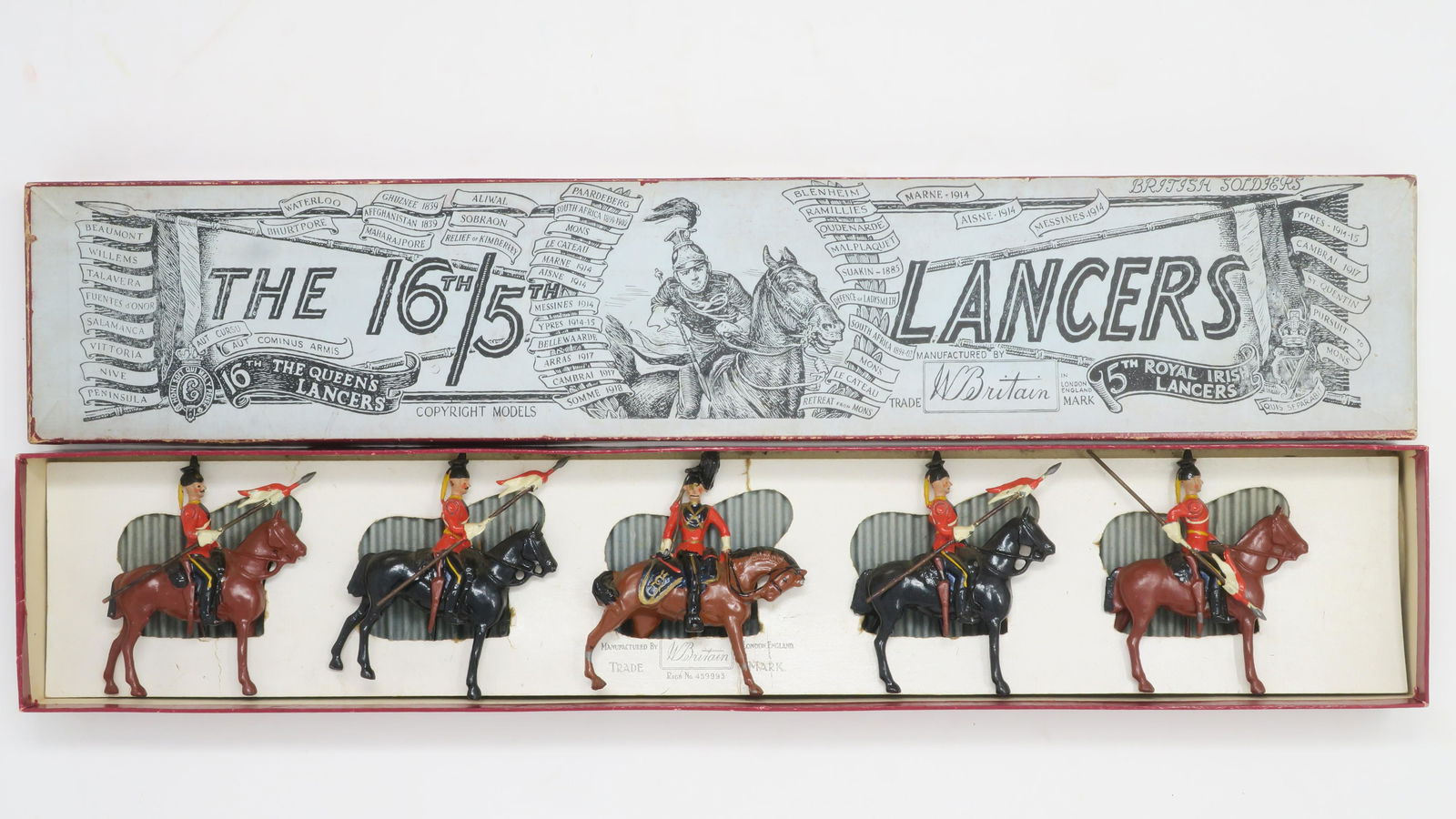 Britain's set #33 16th lancers  with officer (1 of 1)