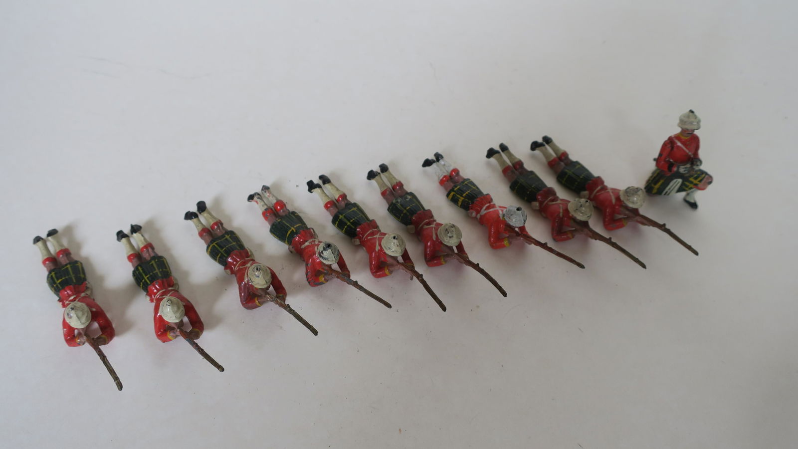 Britain's set #118 Gordon Highlanders in action (1 of 1)