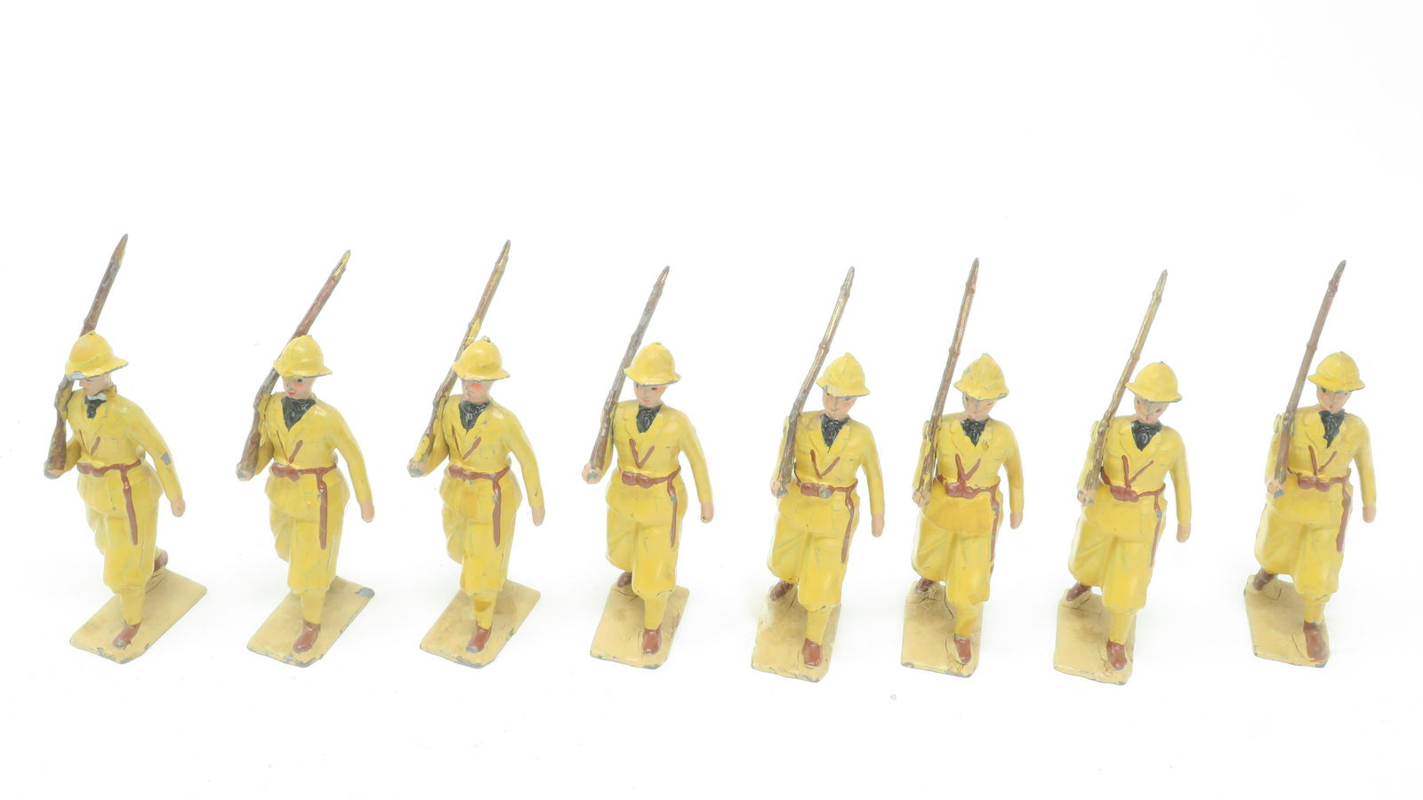 Britain's set #1436 Italian Inf. Colonial dress (1 of 1)