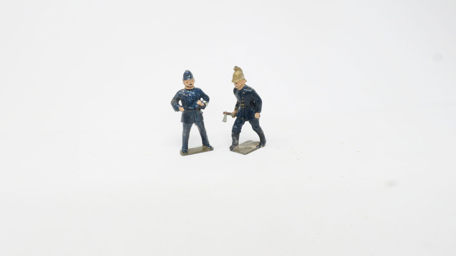 Pixyland and Hill  large scale figures (1 of 1)