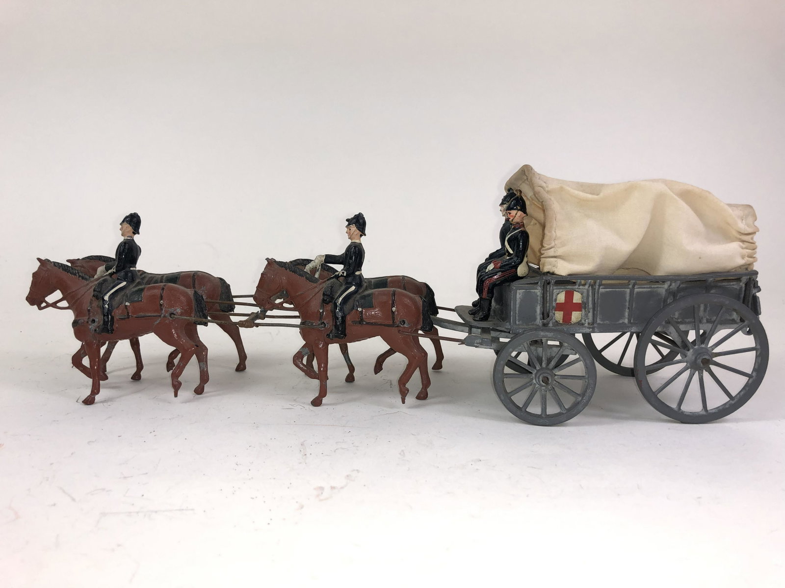 Britains Royal Army Medical Corp Set #145: 7 pieces. This is a very nice clean set made 1925-1941.