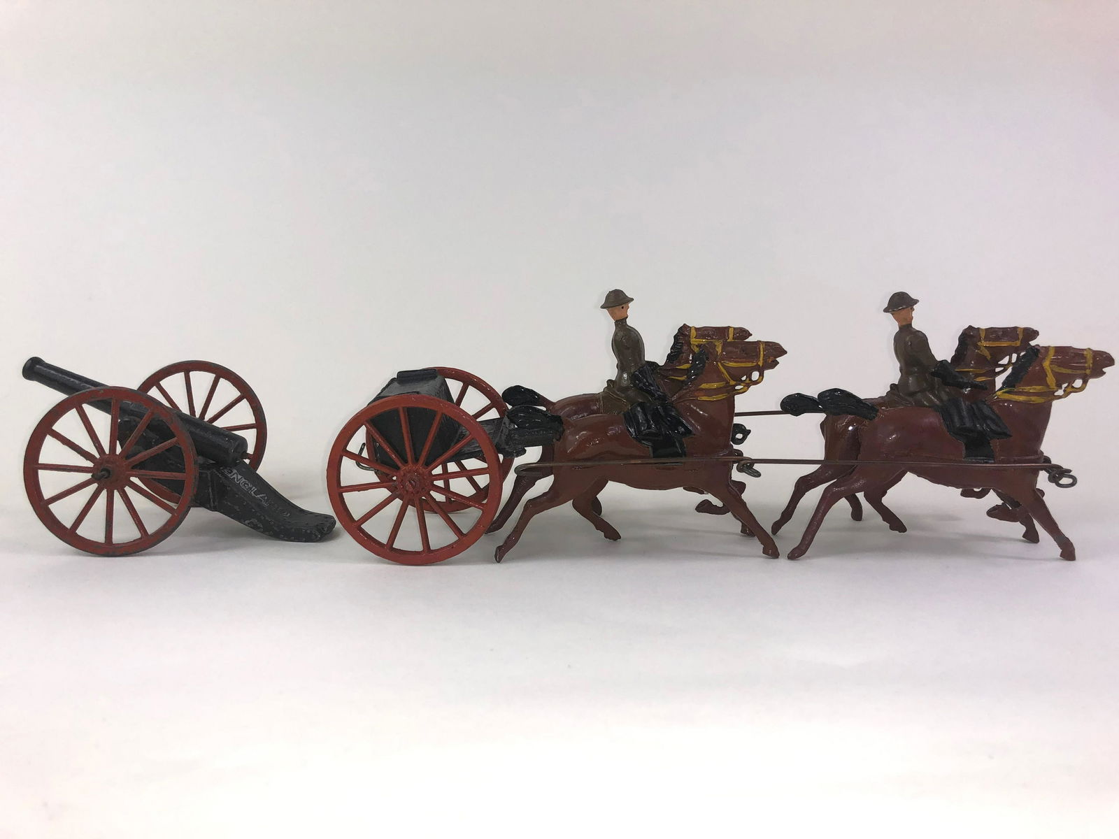 Reka British Artillery Team (1 of 1)