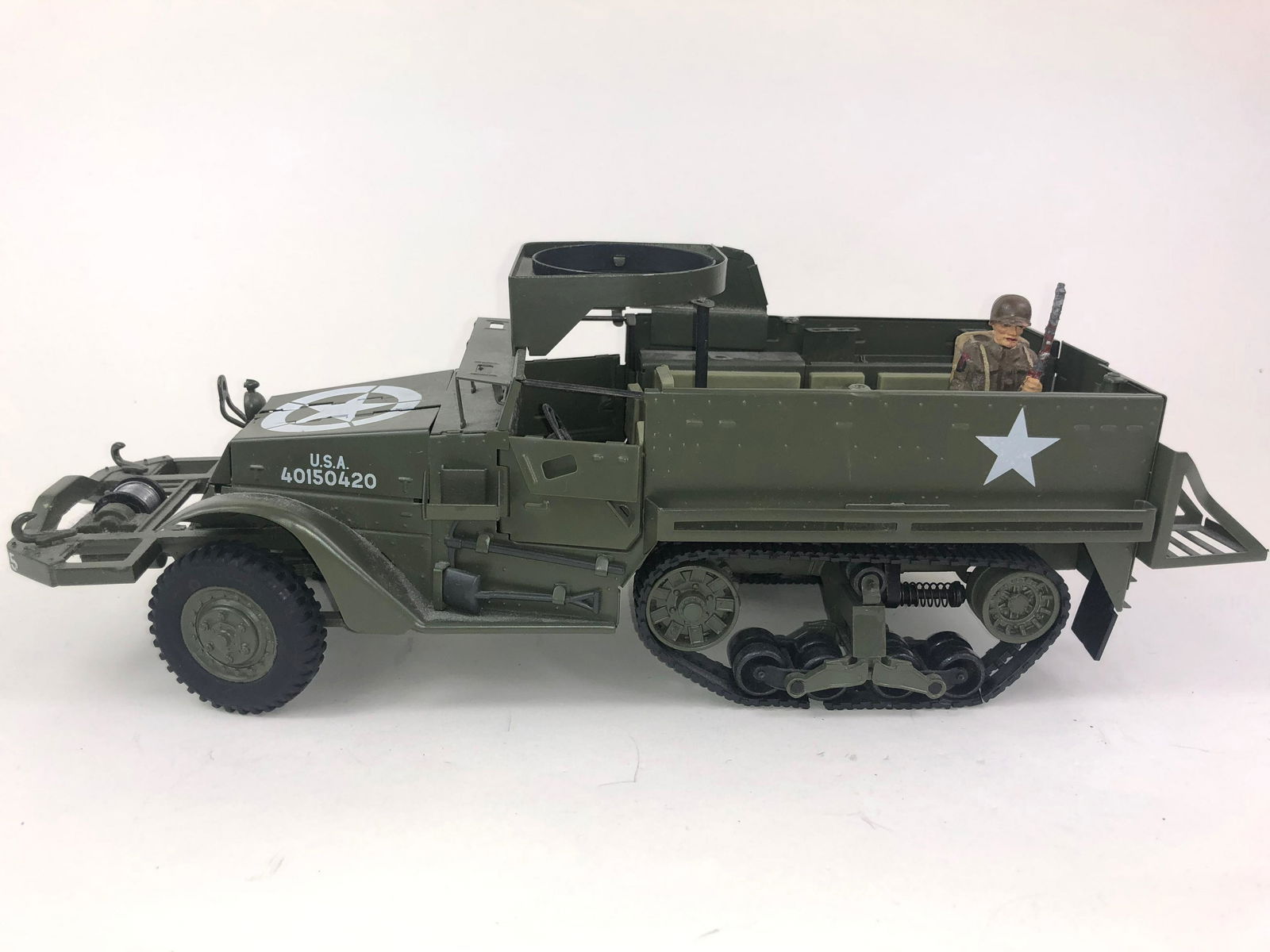 US Halftrack M4 Troop Carrier (1 of 1)
