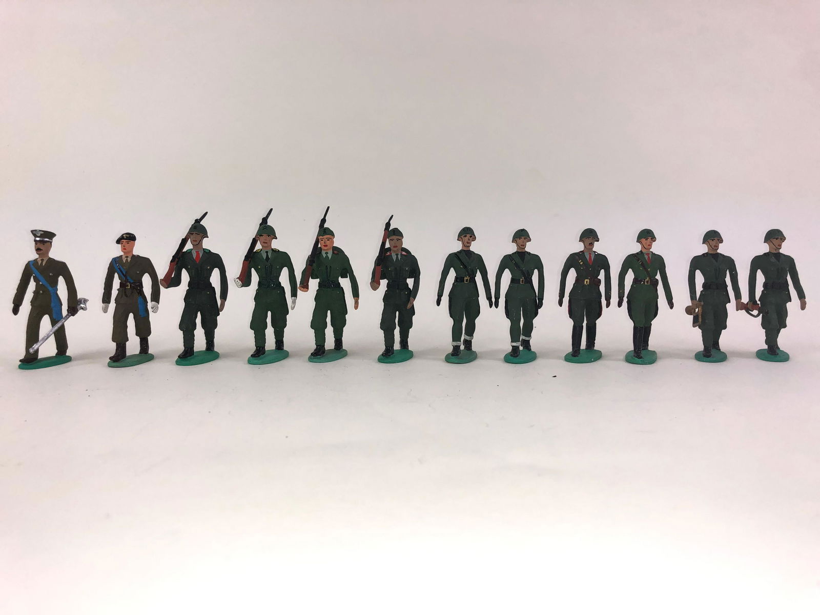 Italian World War II Infantry and Officer Group (1 of 1)