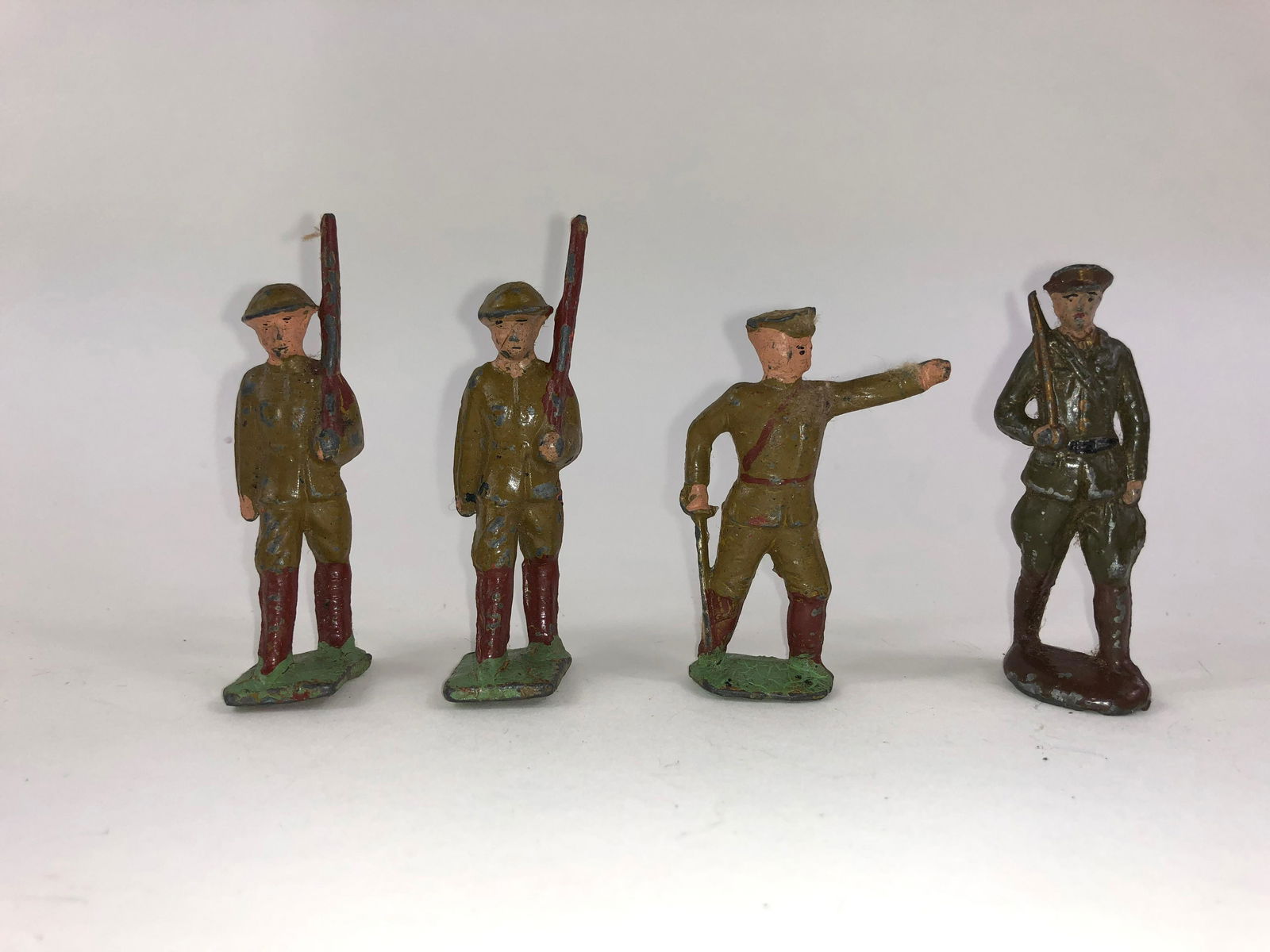 SoljertoysHollow Cast Military Group (1 of 1)