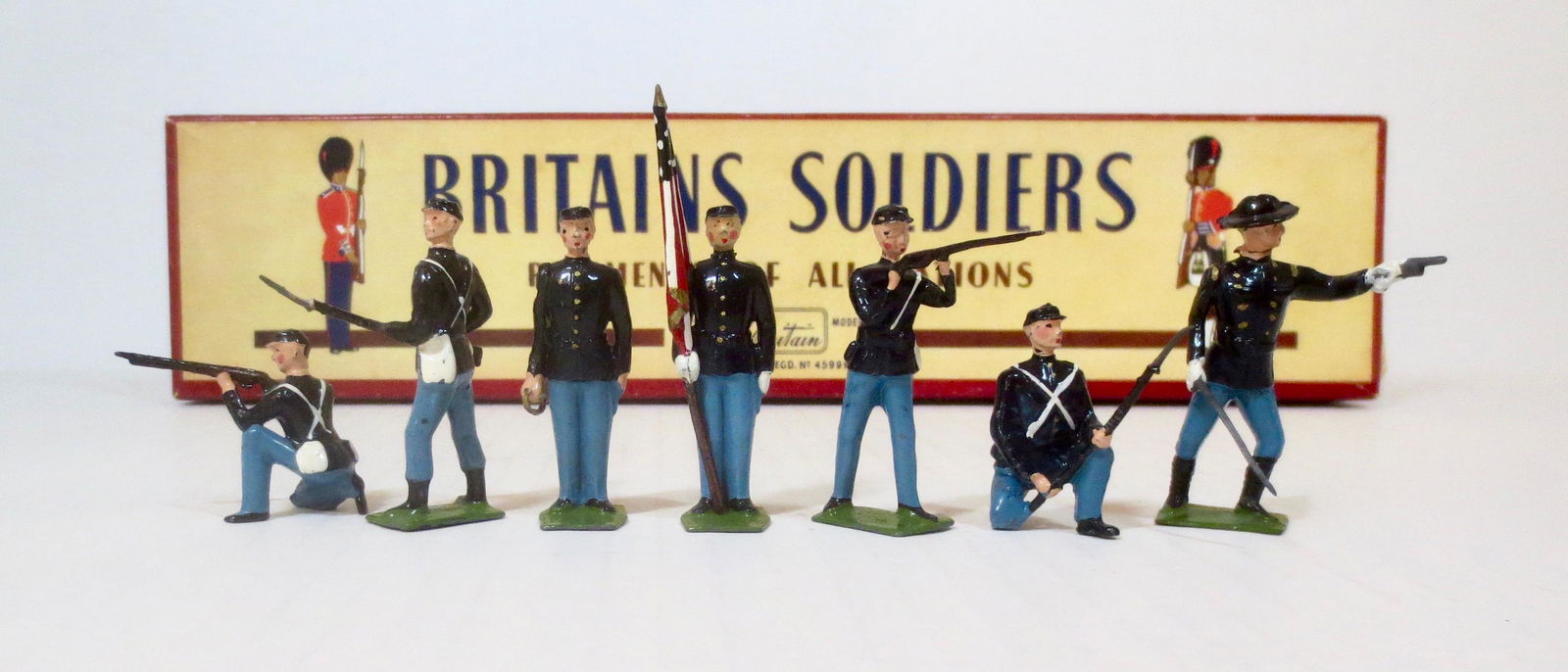 Britains #2059 Union Infantry (1 of 1)