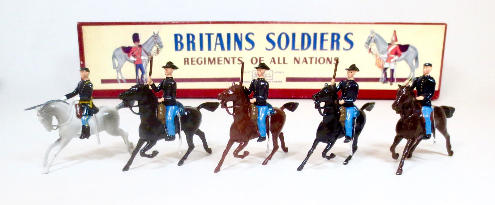 Britains Set # 2056 Union Cavalry (1 of 1)