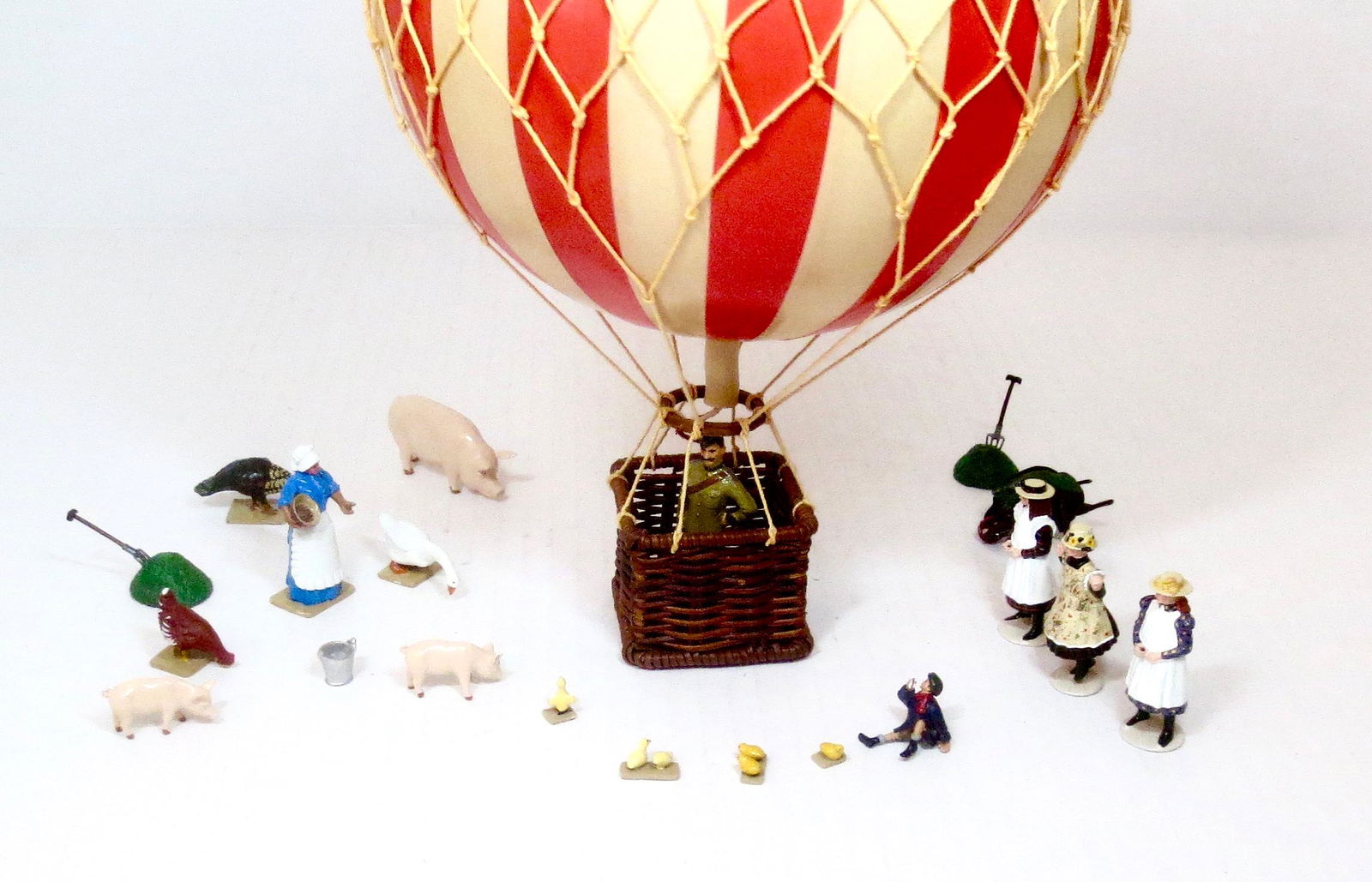 Launching the "Observation Balloon" Assortment (1 of 1)