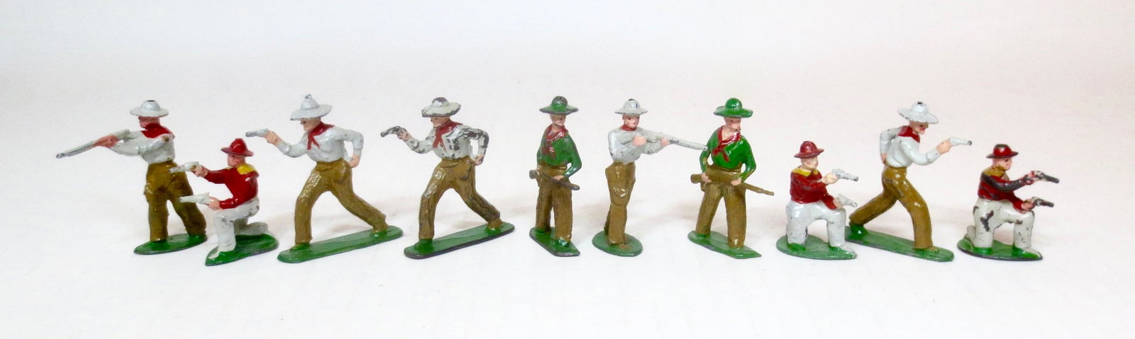 Johillco 50mm Cowboys: Selection of scarce post war 50mm Cowboys in Action. 10 pieces. Excellent to very good condition. Unboxed.