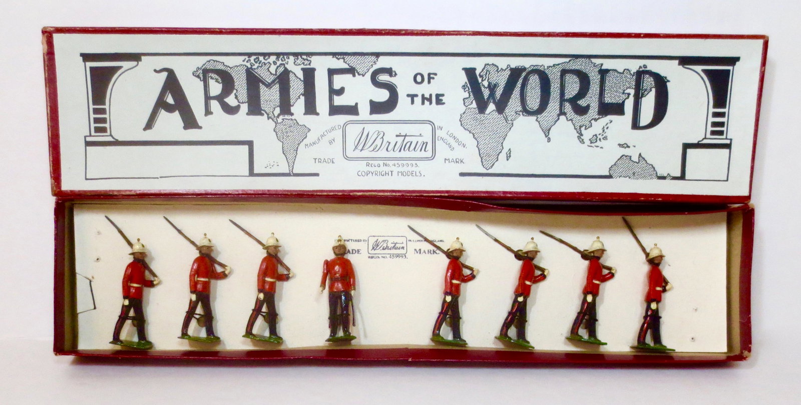 Britains #1620 Royal Marines Light Infantry: Marching at Slope. Rare pre war issue retied in original Armies of the World box. 8 pieces. Very good condition with some paint loss. Box very good (repaired bottom corner split) .