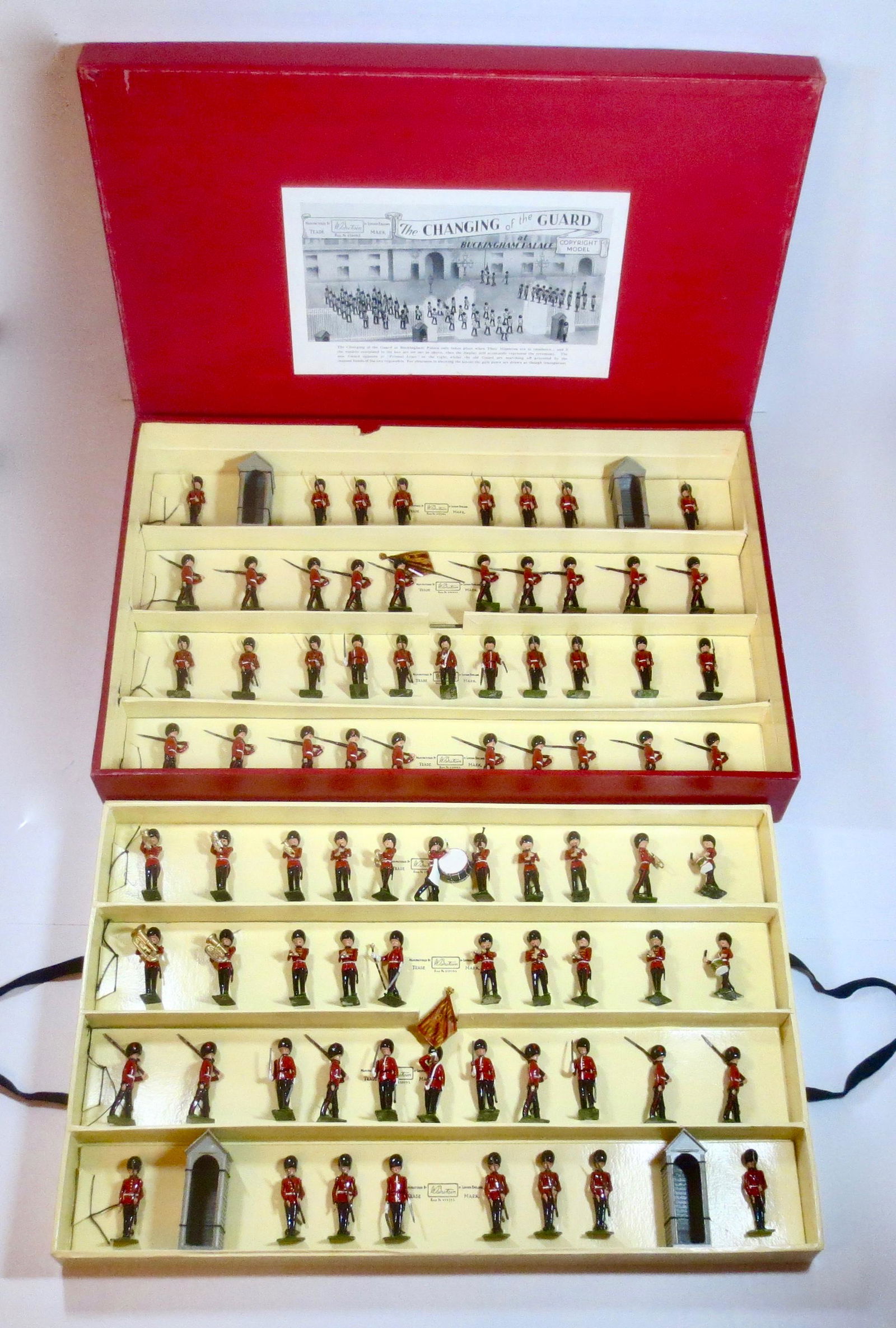 Britains #1555 The Changing of the Guard (1 of 1)