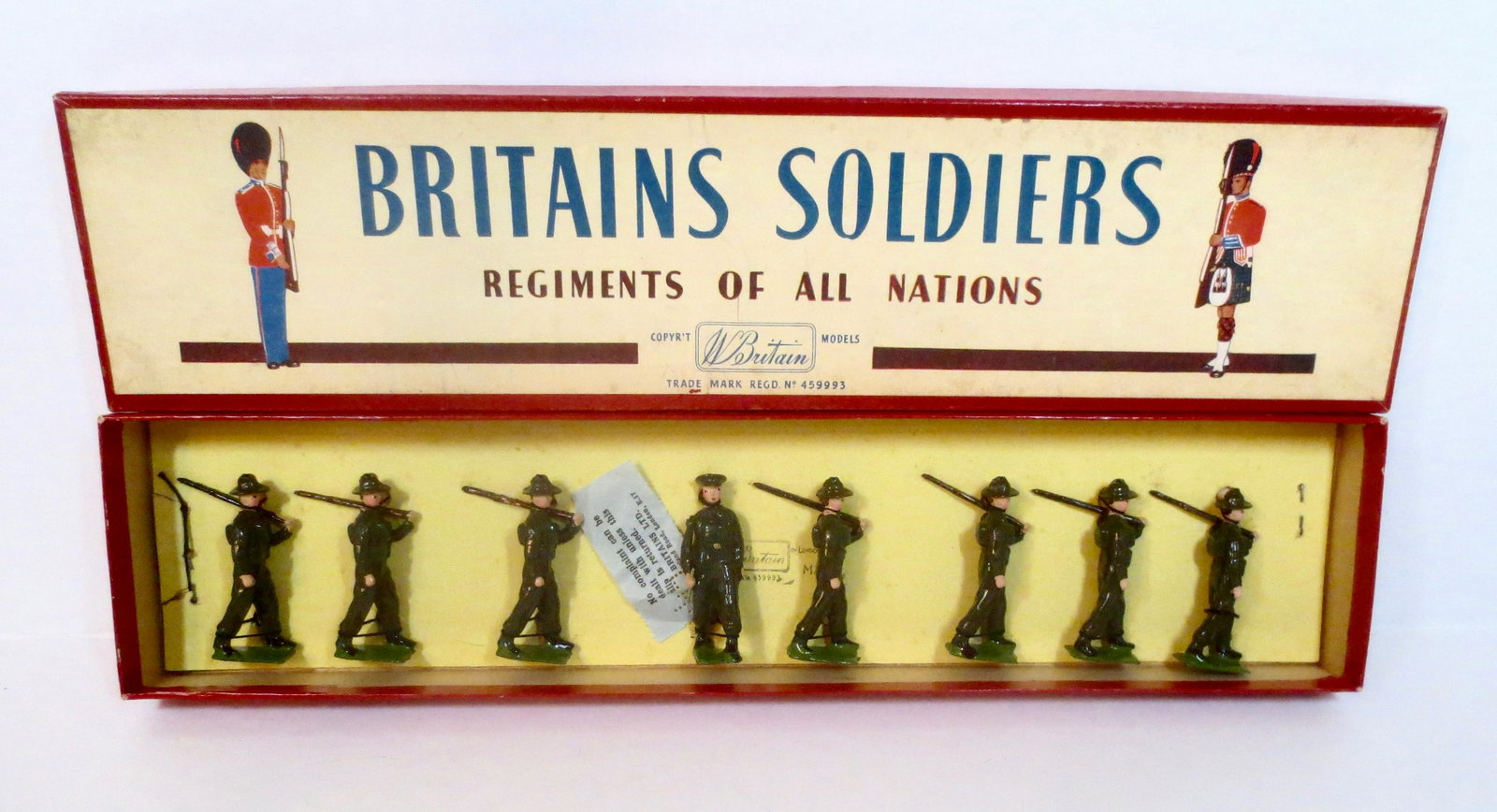 Britains #2031 Australian Army Infantry: Marching at the slope in Battle Dress. Post war issue. 8 pieces. Mint condition, tied to card in ROAN box. Box excellent.