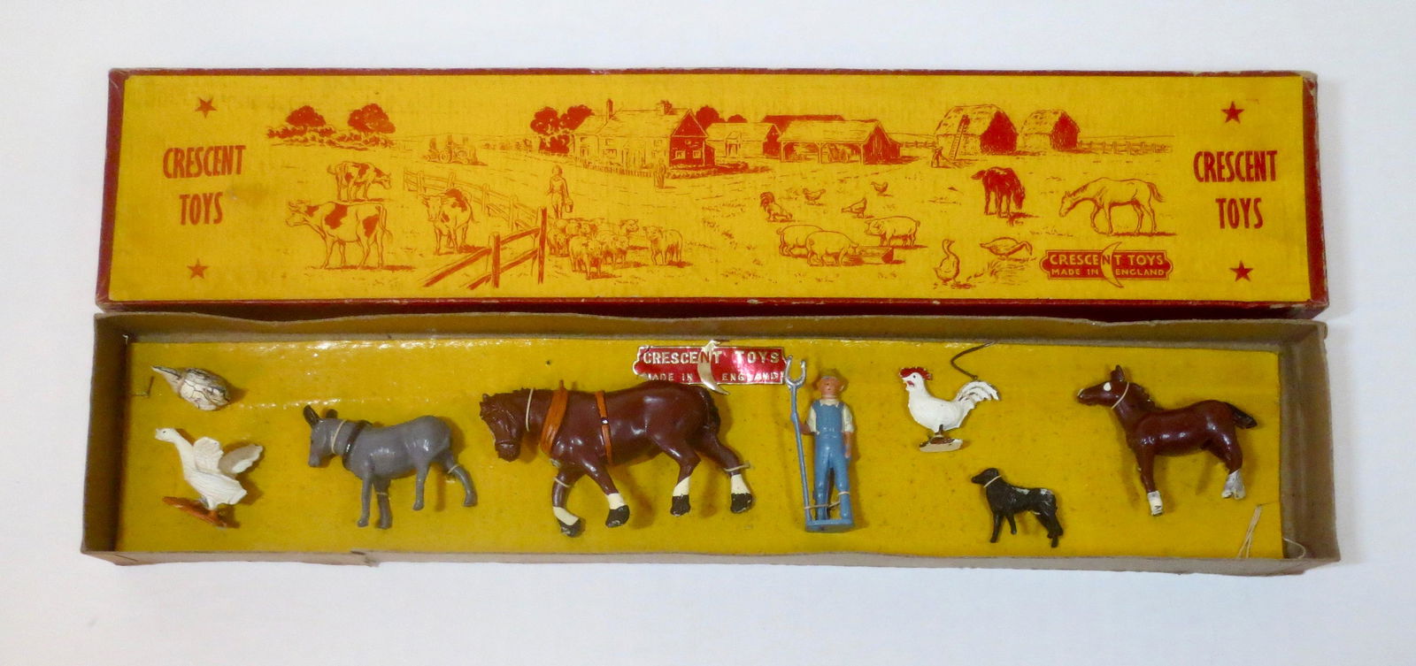 Crescent Farm Figures Boxed Set (1 of 1)